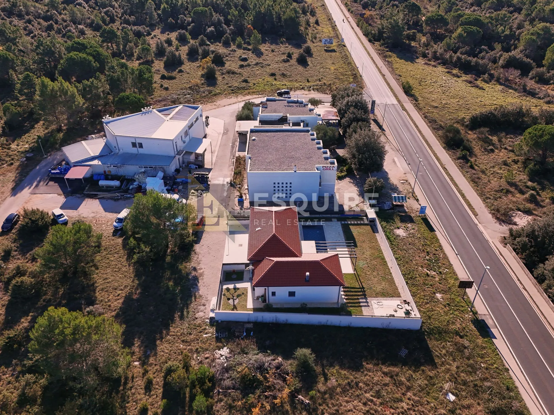 zaton - dvije poslovno stambene zgrade - 1200m2 - slika 33