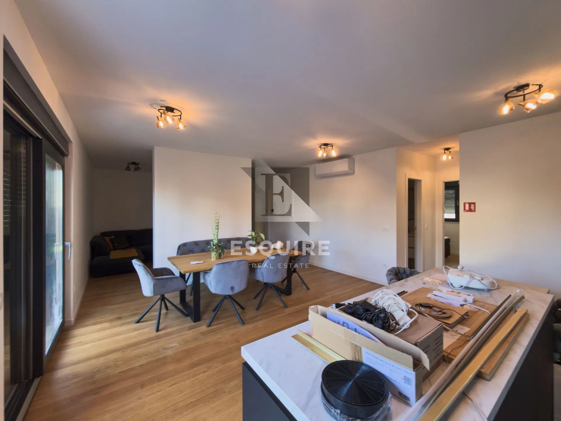 zadar - diklovac - trosoban namješten stan s vrtom i krovnom terasom - 141m2 - slika 16