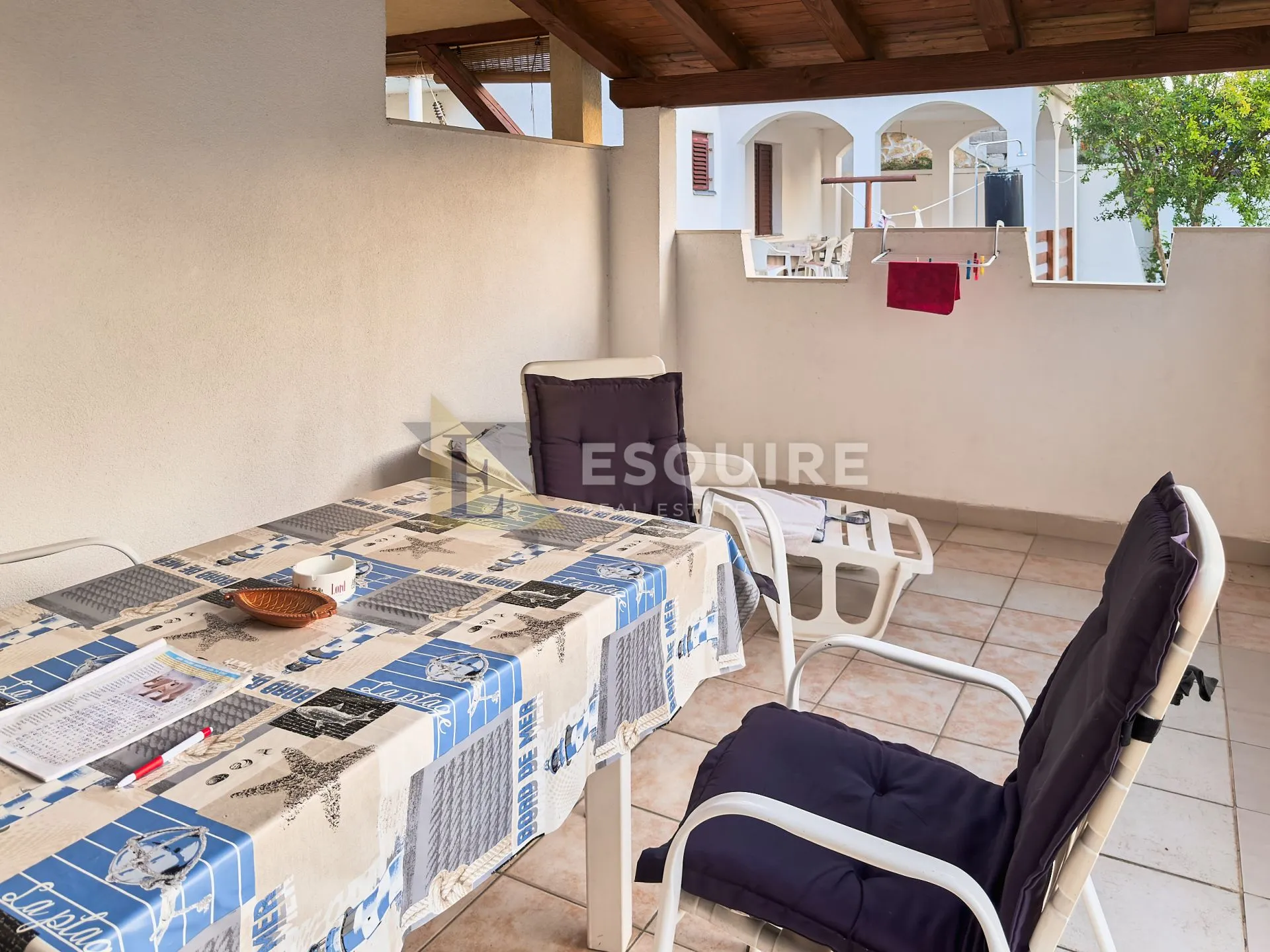 privlaka-sabunike, dvojna kuća s dva apartmana – 700 m od pješčane plaže!! - slika 8