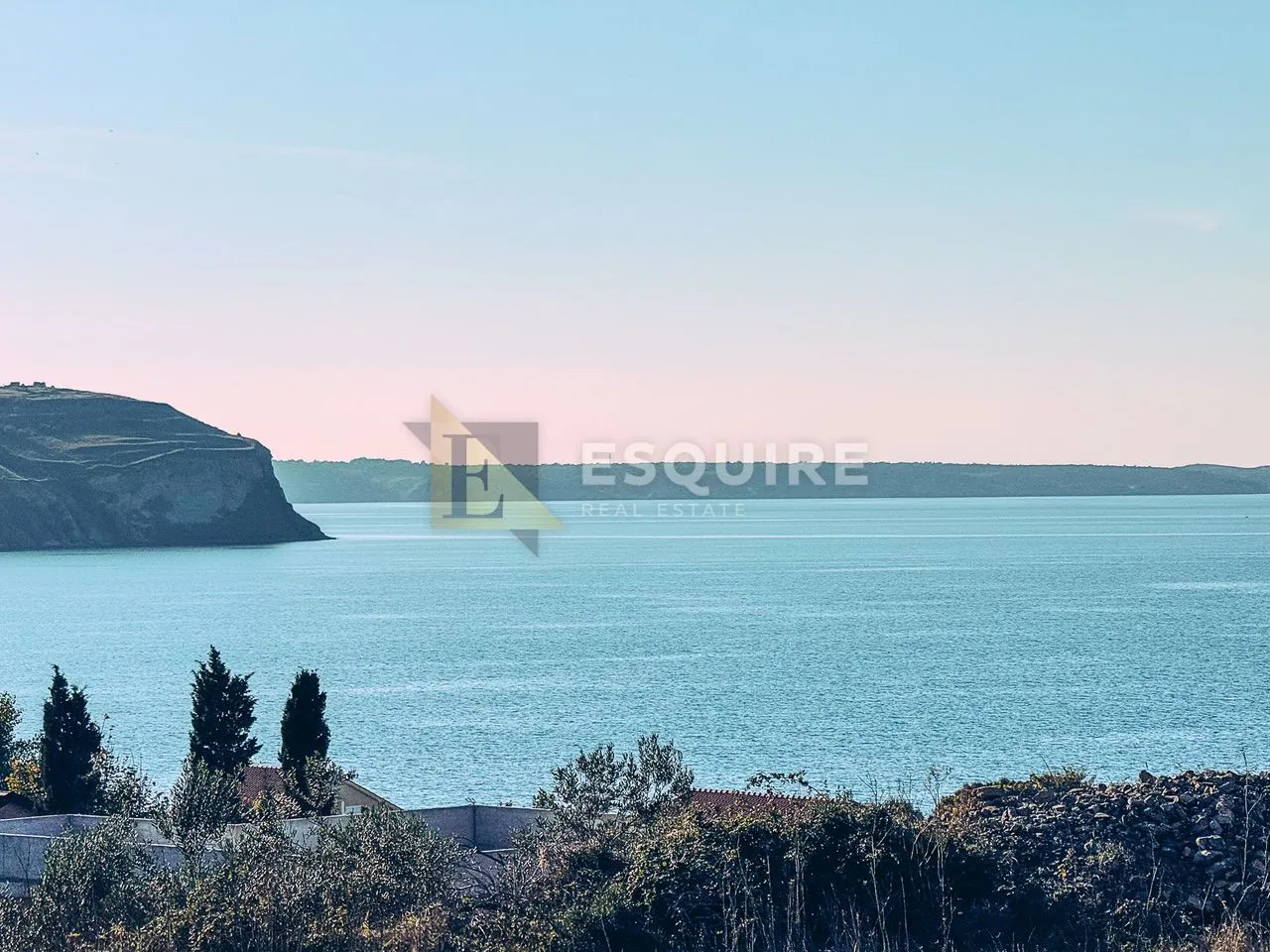 rtina - građevinsko zemljište na moru - 635m2 - slika 2