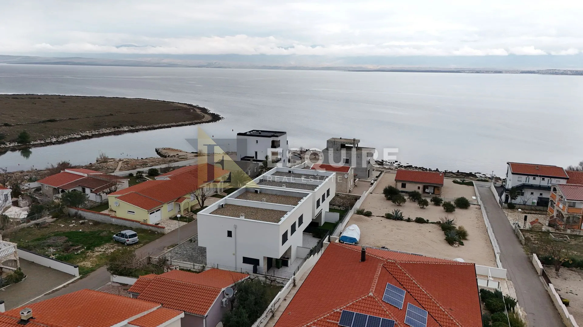 vir - dvojna kuća 90m od mora, novogradnja - 118m2 - slika 24