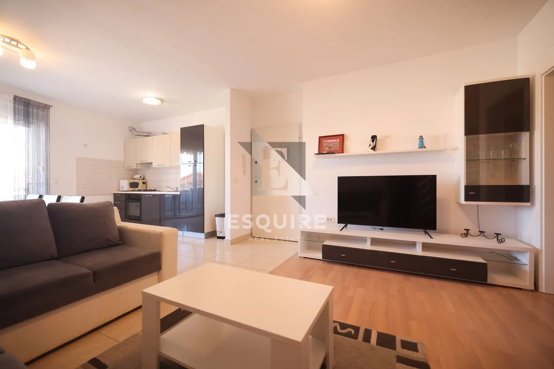 zaton - nin dvoetažni namješten apartman 135,37 m² - 250 m od mora! - slika 15
