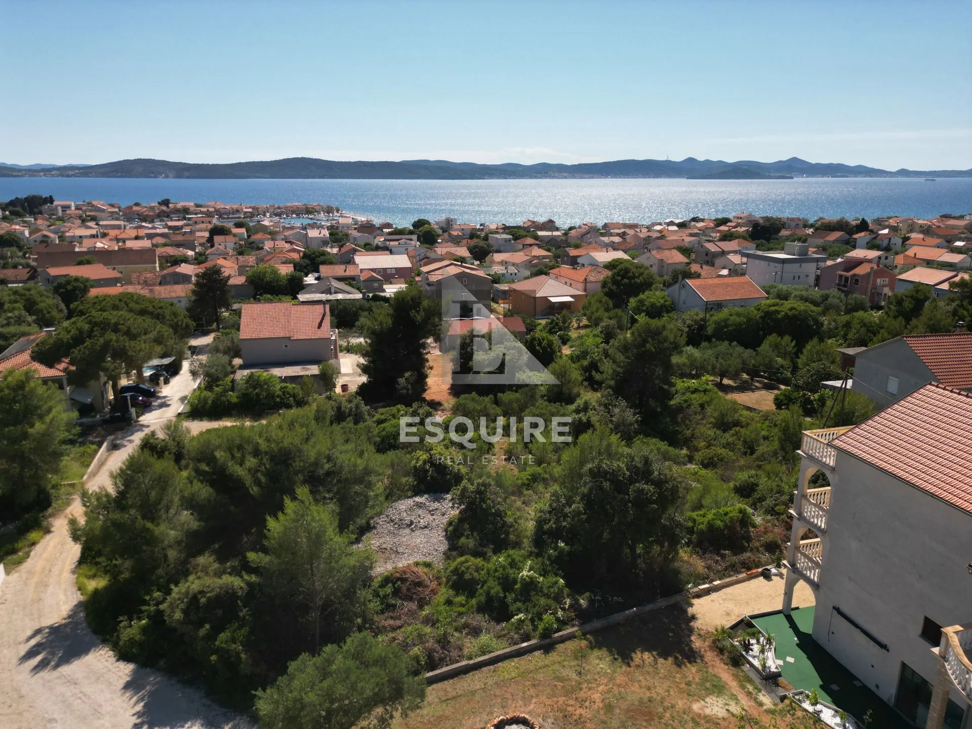 bibinje - građevinsko zemljište od 1398 m2 s pogledom na more !! - slika 2