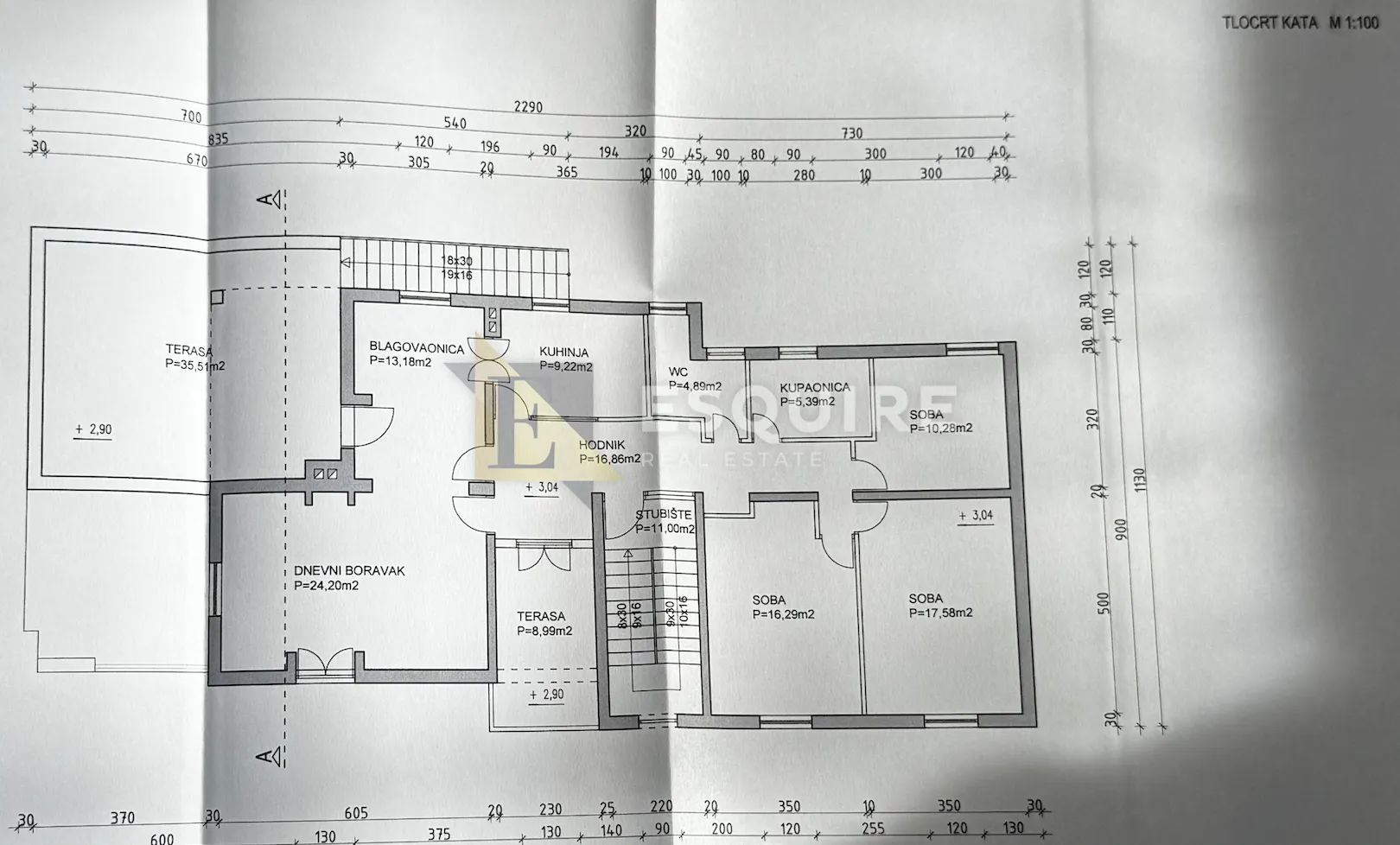 brač - sutivan - kuća sa dvije stambene jedinice i bazenom - 425m2 - slika 48