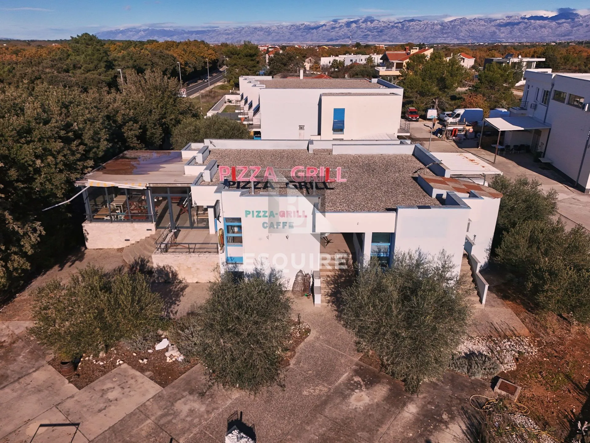 zaton - dvije poslovno stambene zgrade - 1200m2 - slika 27
