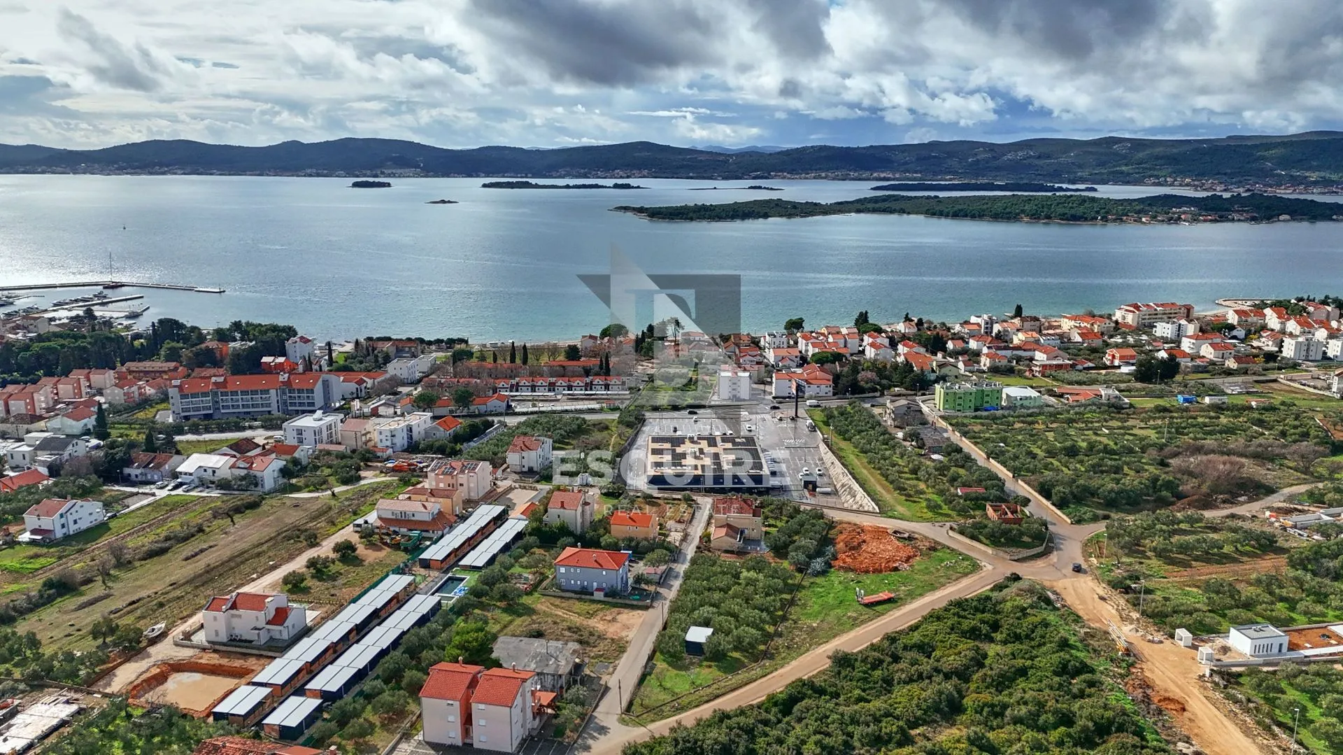 sv. filip i jakov - građevinsko zemljište - 1000m2 - slika 3