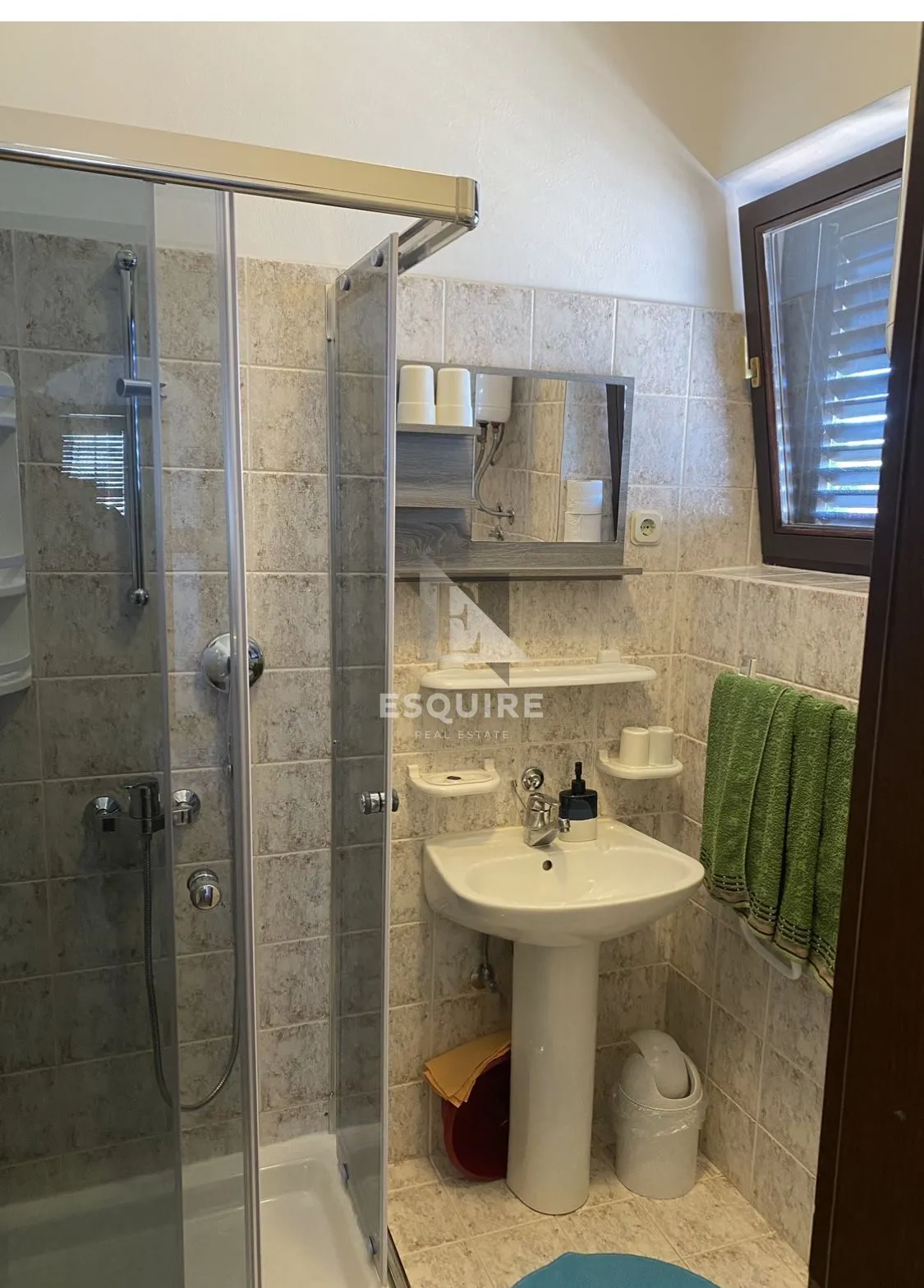 starigrad - paklenica - kuća, drugi red do mora - 695m2 - slika 16