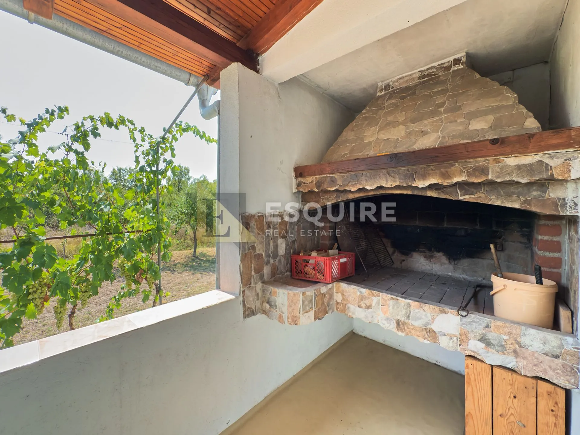 zemunik donji - samostojeća katnica s velikim dvorištem - 260m2 - slika 20