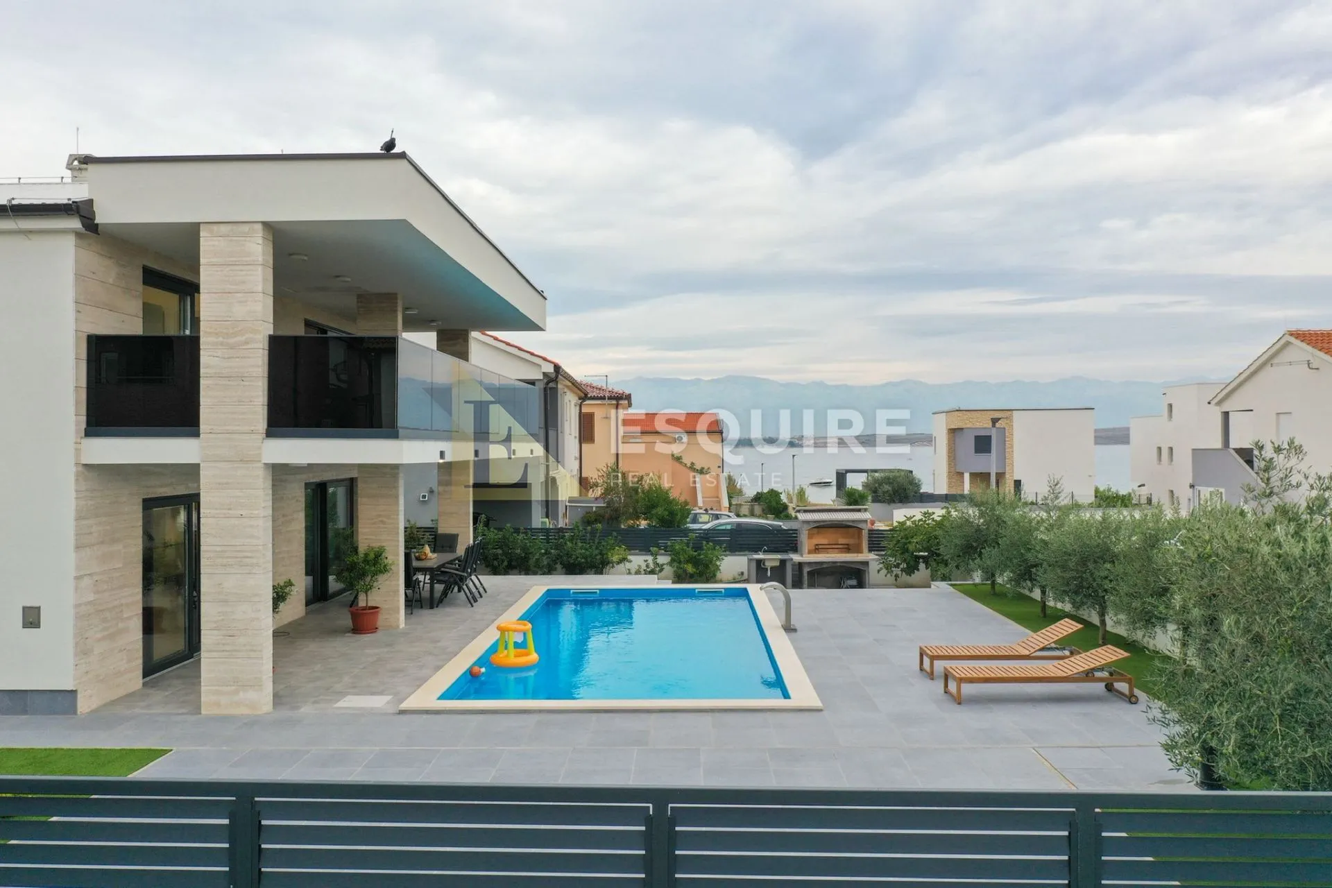 vir - luksuzna vila s bazenom 150m od plaže - 255m2 - slika 15