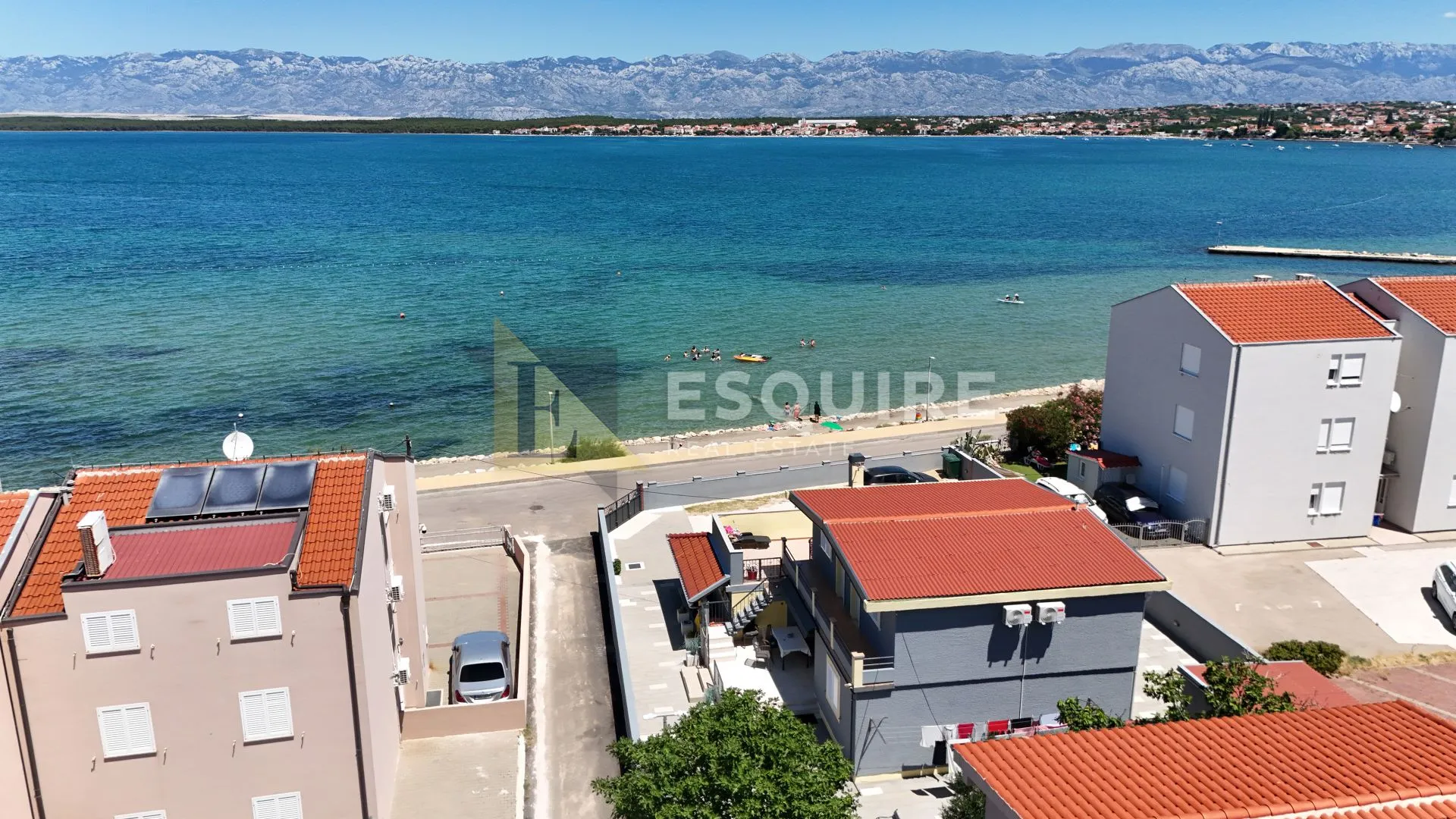 nin - apartmanska kuća 1. red do mora - 240m2 - slika 3