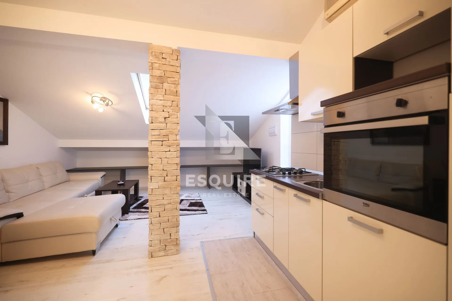 zaton - nin dvoetažni namješten apartman 135,37 m² - 250 m od mora! - slika 30