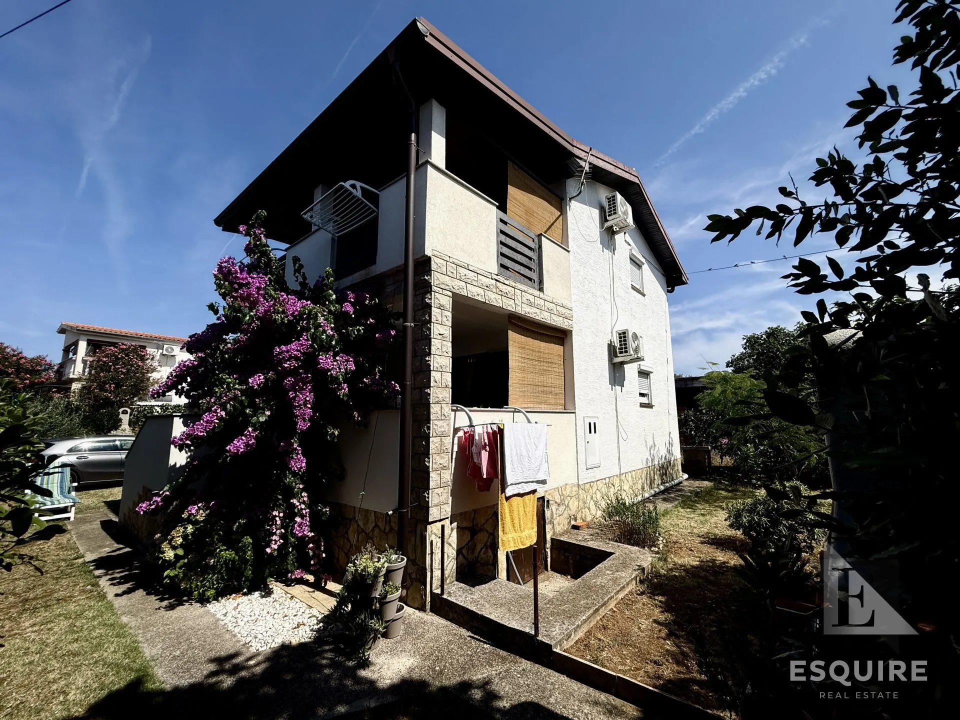 privlaka – škrapavac, namještena kuća s tri stana, 500 m od mora - slika 4