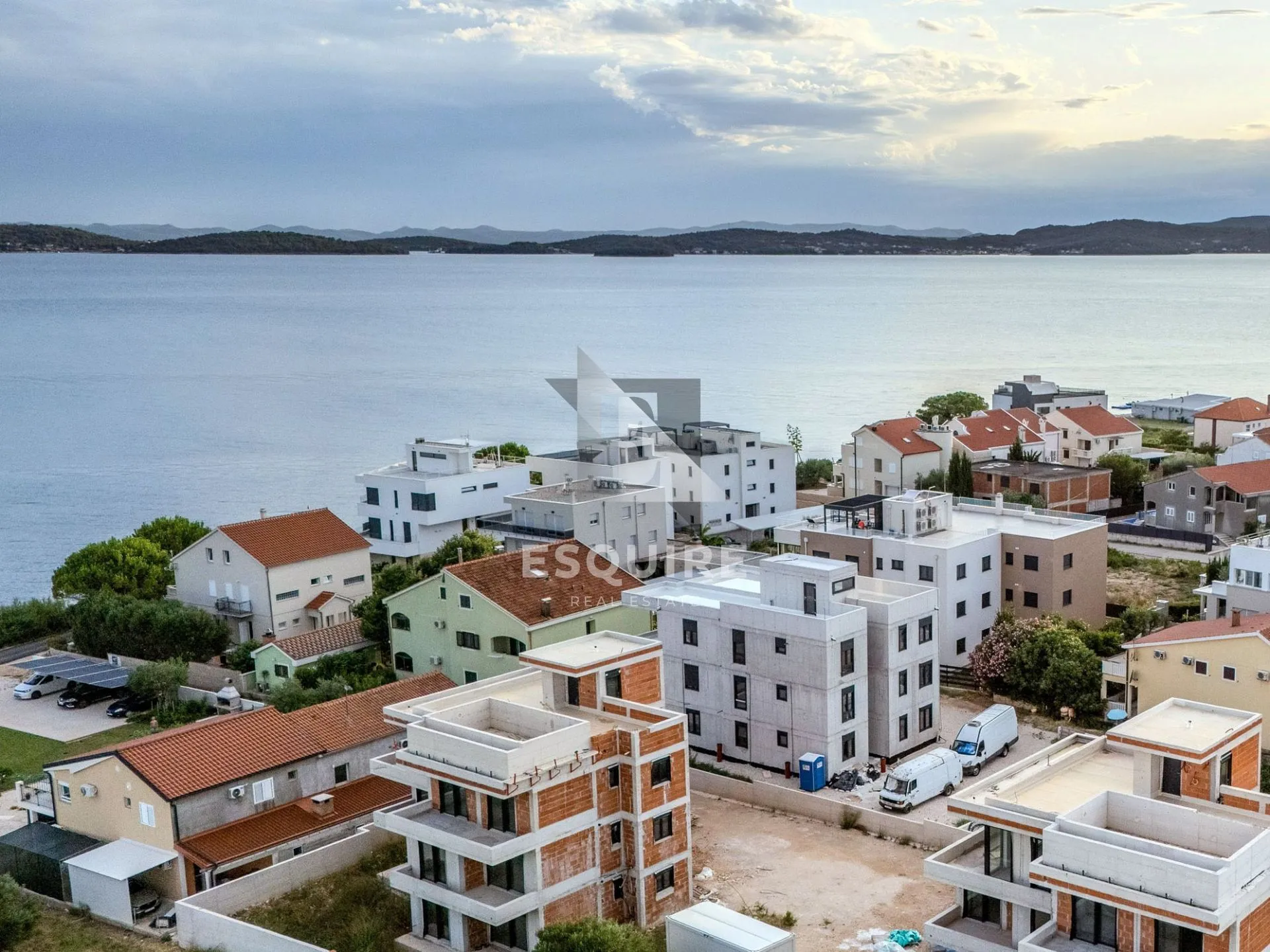 zadar - sukošan trosoban stan s01 u prizemlju s vrtom, 60 m od mora!! - slika 6