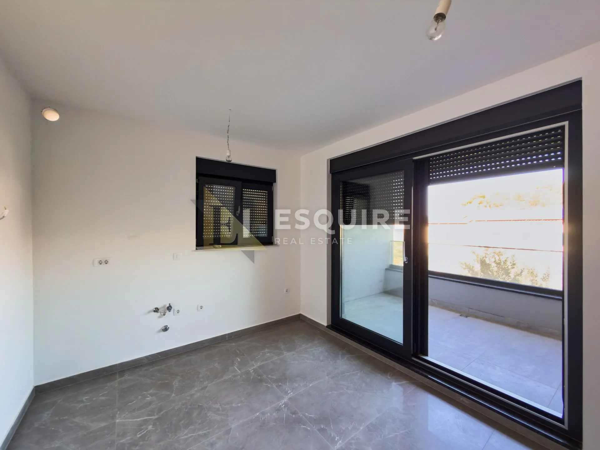 zadar - diklovac - dvosoban stan s2 na 1. katu - 73m2 - slika 3
