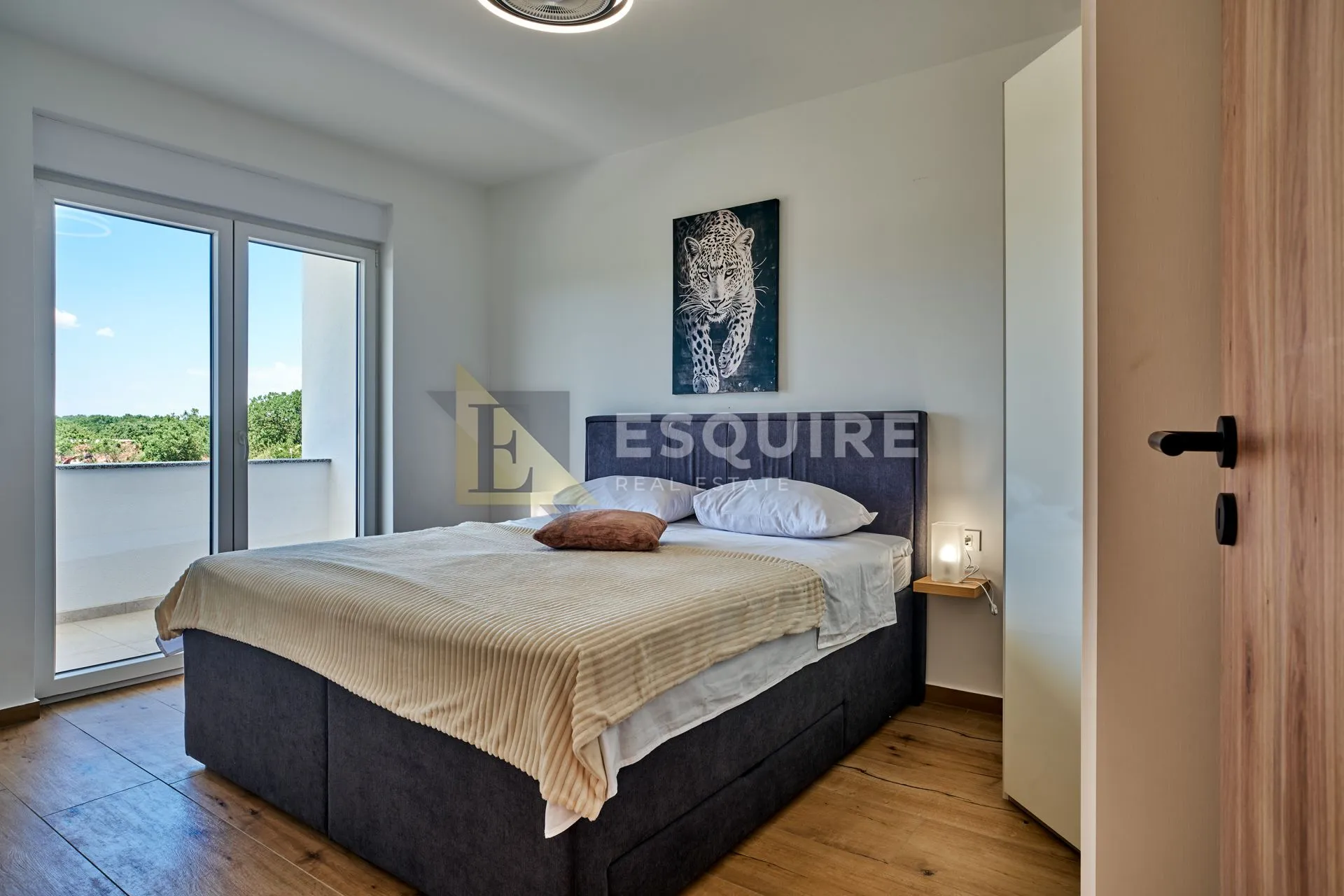 nin - žerava - moderna trosobna vila s bazenom - 188m2 - slika 35