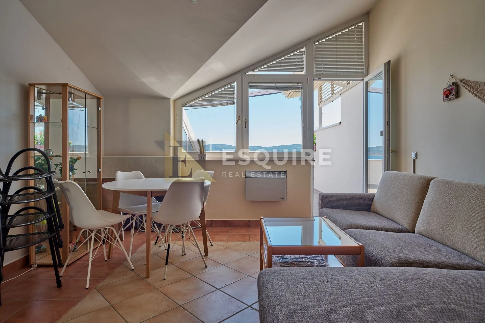 turanj - jednosoban apartman 1. red do mora - 45m2 - slika 4