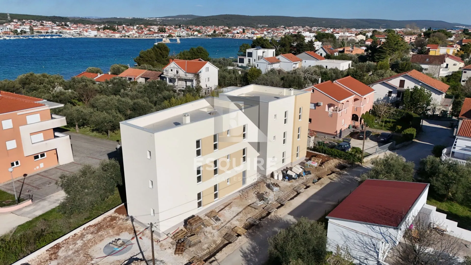 sukošan - trosoban stan u prizemlju s2 samo 60m od mora - 91m2 - slika 47