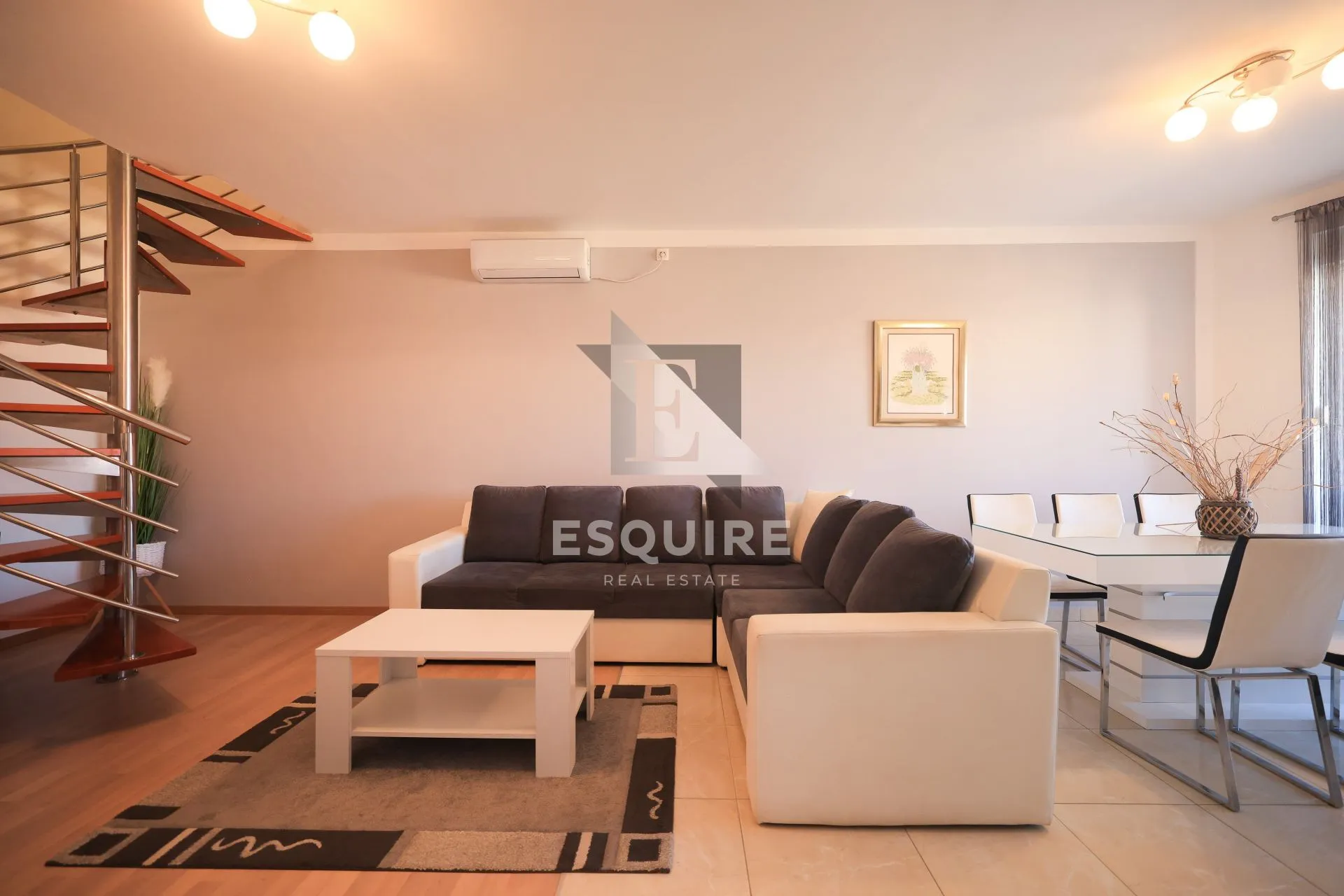 zaton - nin dvoetažni namješten apartman 135,37 m² - 250 m od mora! - slika 3