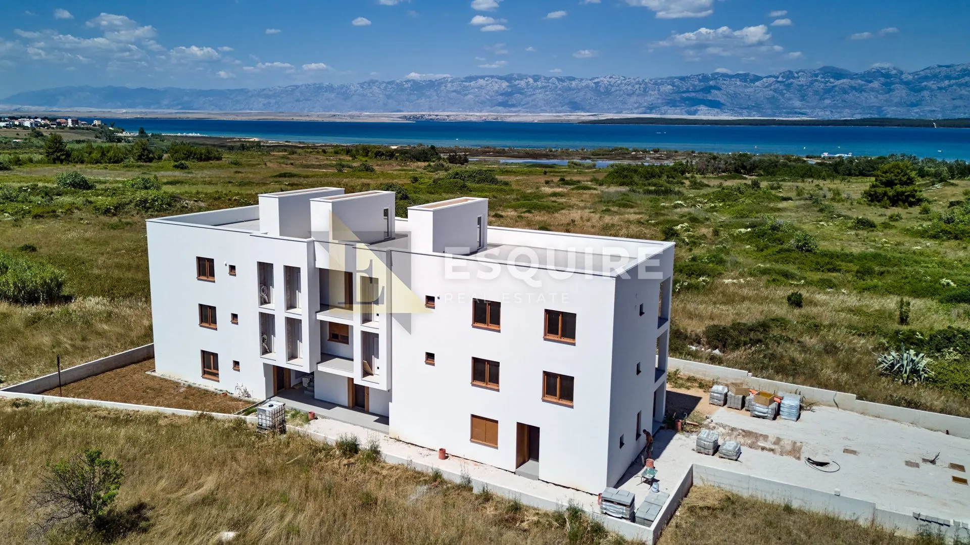 NIN - Dvosoban penthouse S9 u luksuznoj novogradnji 1. kat - 84m2