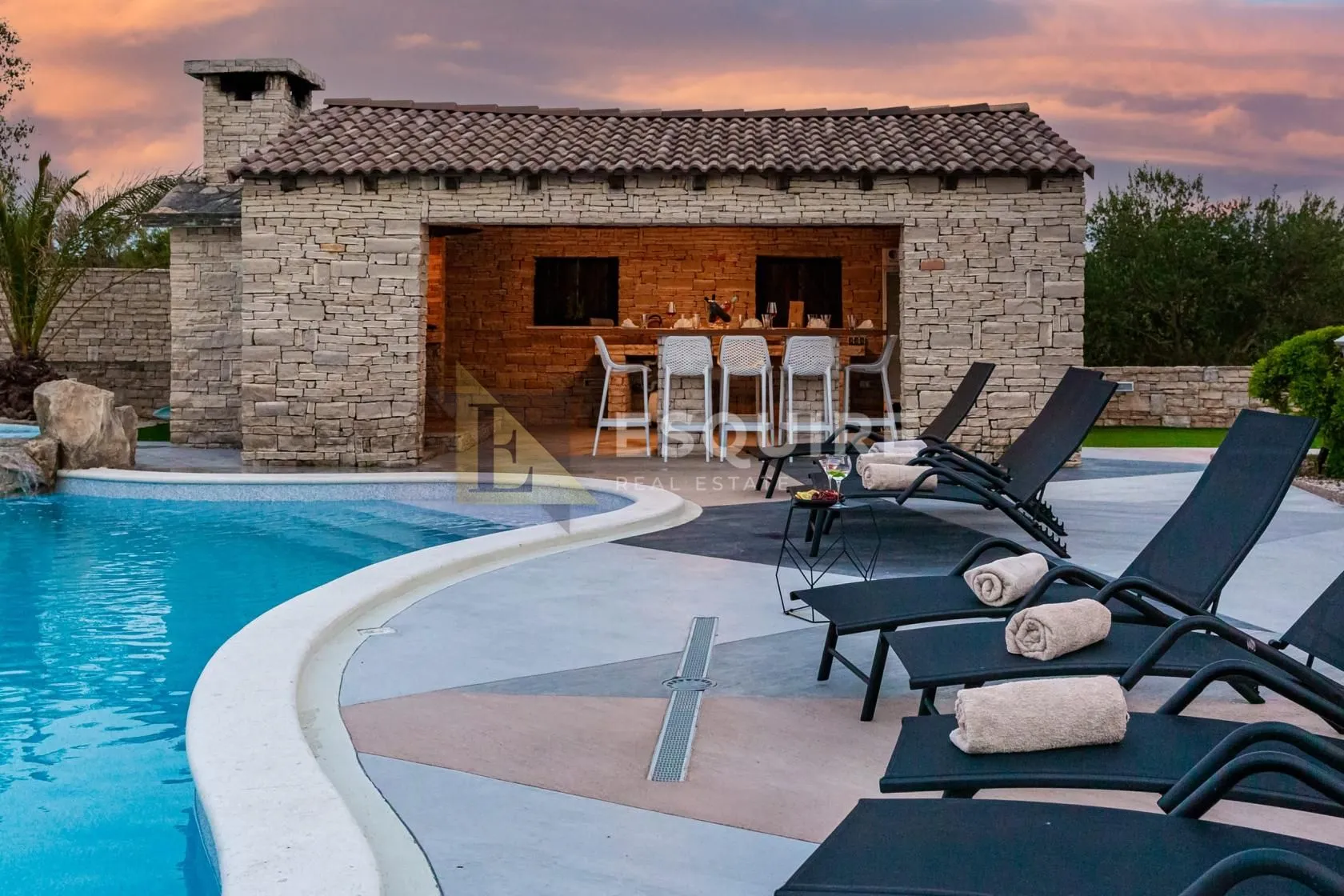 zaton - luksuzna vila s bazenom, 8 spavaćih soba - 385m2 - slika 39