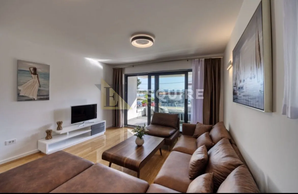 DIKLO - Dvosoban stan s velikim vrtom 30m od mora - 78m2 - Diklo, Zadar