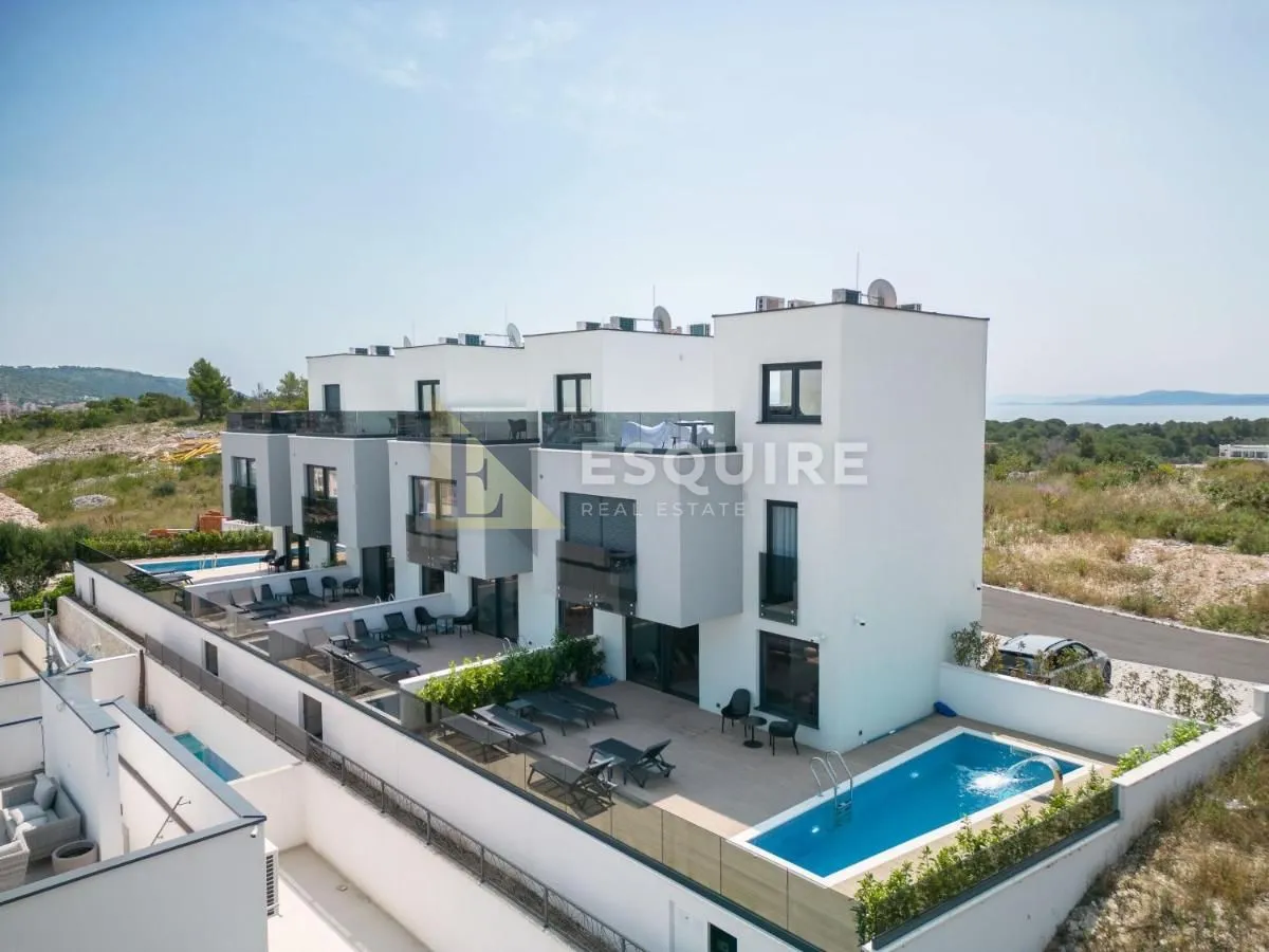 čiovo - trogir four modern villas - exclusively - slika 2