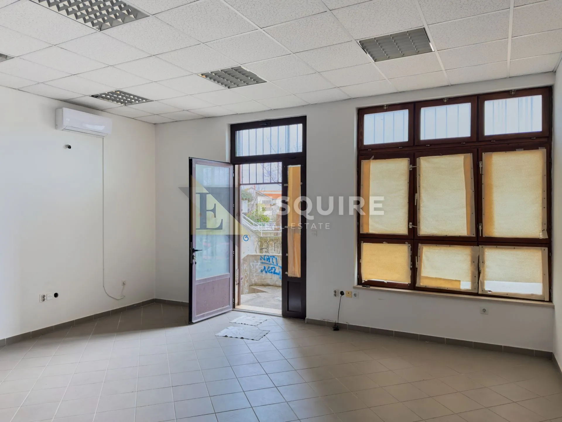 bili brig - poslovni prostor 48m2 - slika 6