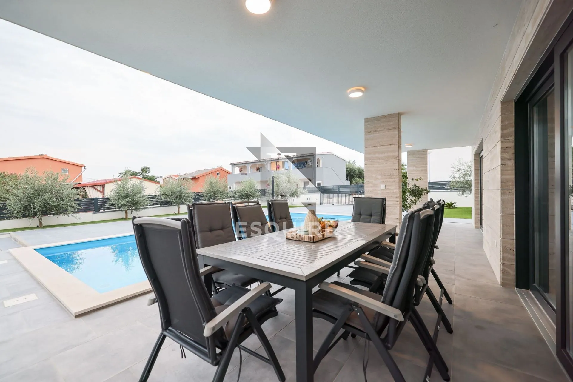 vir - luksuzna vila s bazenom 150m od plaže - 255m2 - slika 4
