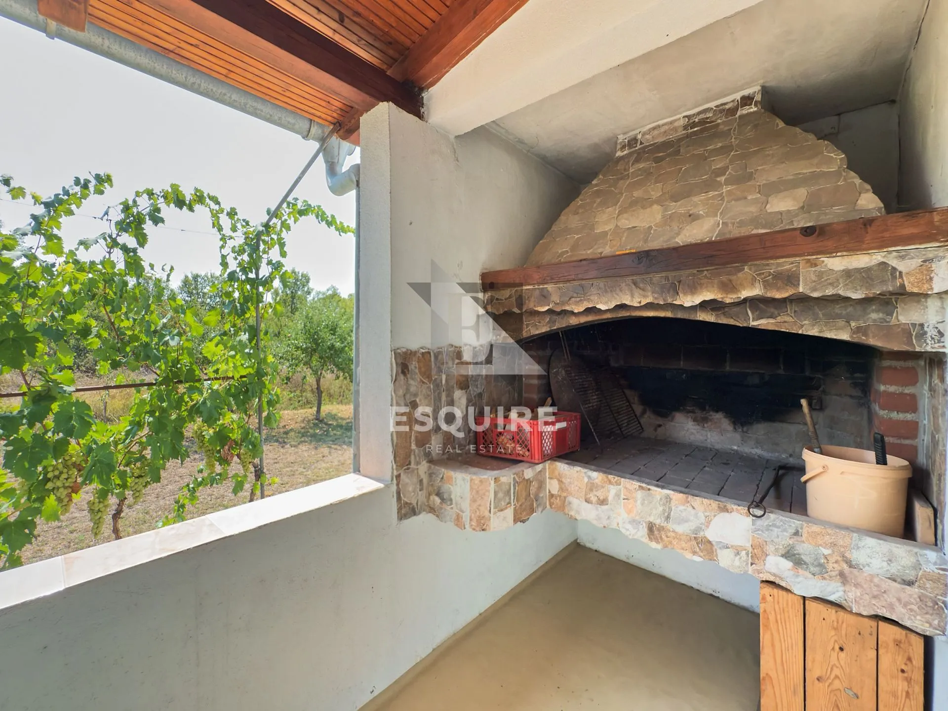 zemunik donji - samostojeća katnica s velikim dvorištem - 260m2 - slika 20