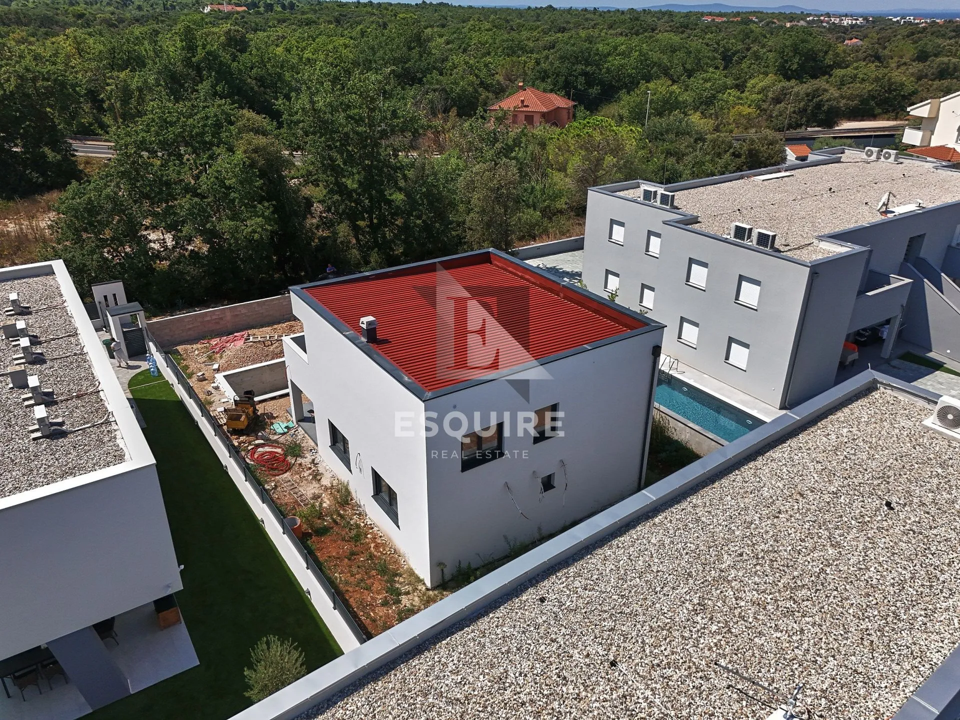 zaton - na prodaju luksuzna samostojeća vila s bazenom i garažom!! - slika 4