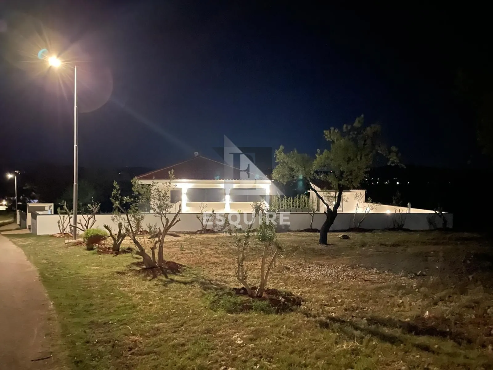 donja jagodnja - luksuzna tradicionalna vila s bazenom i panoramskim pogledom !! - slika 8