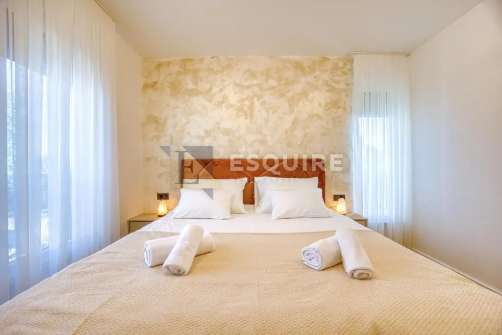 zaton - luksuzna četverosobna vila, 2 bazena - 234m2 - slika 28