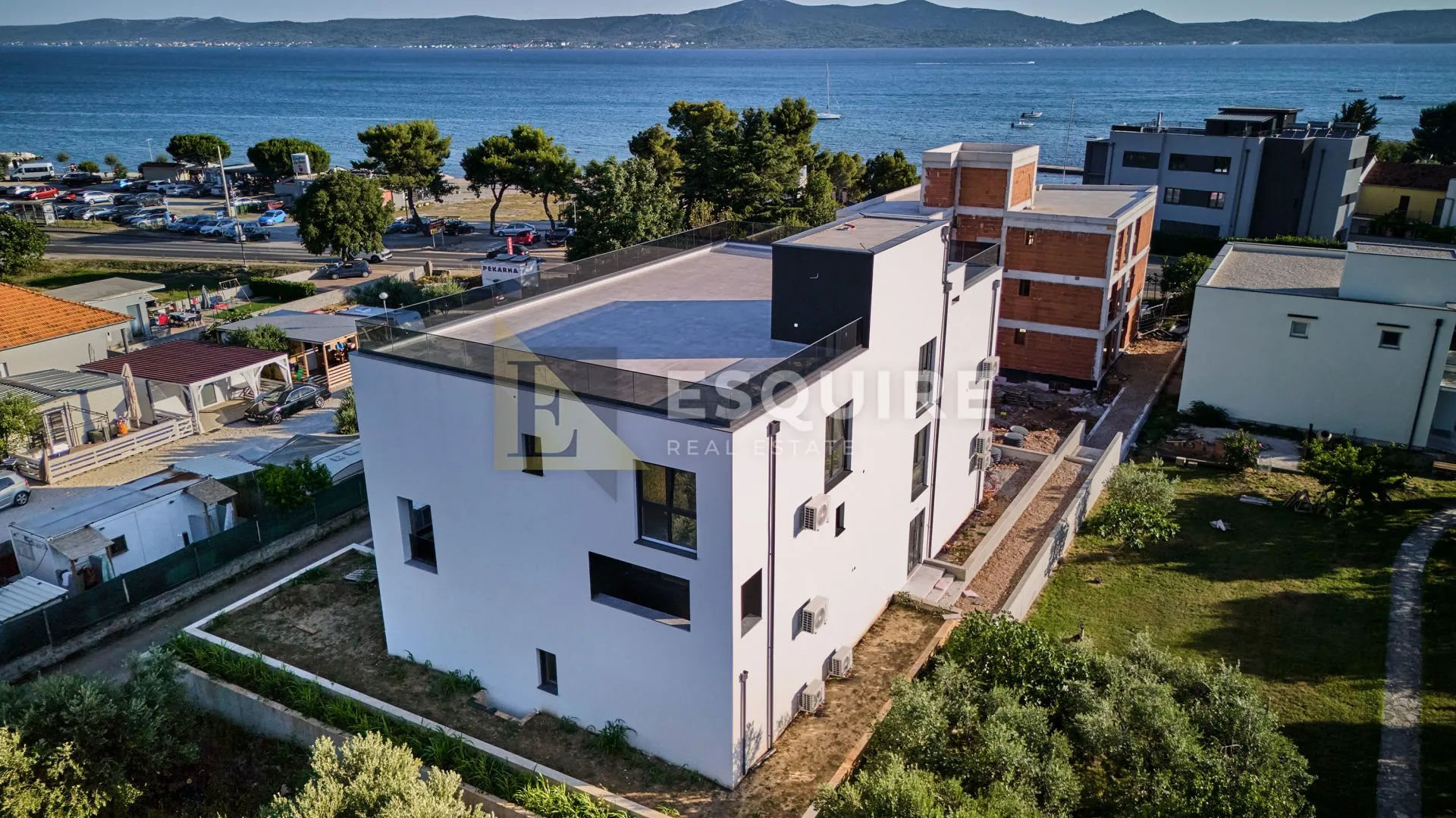 ZADAR - SUKOŠAN Penthouse S201 prvi red do mora - 249m2
