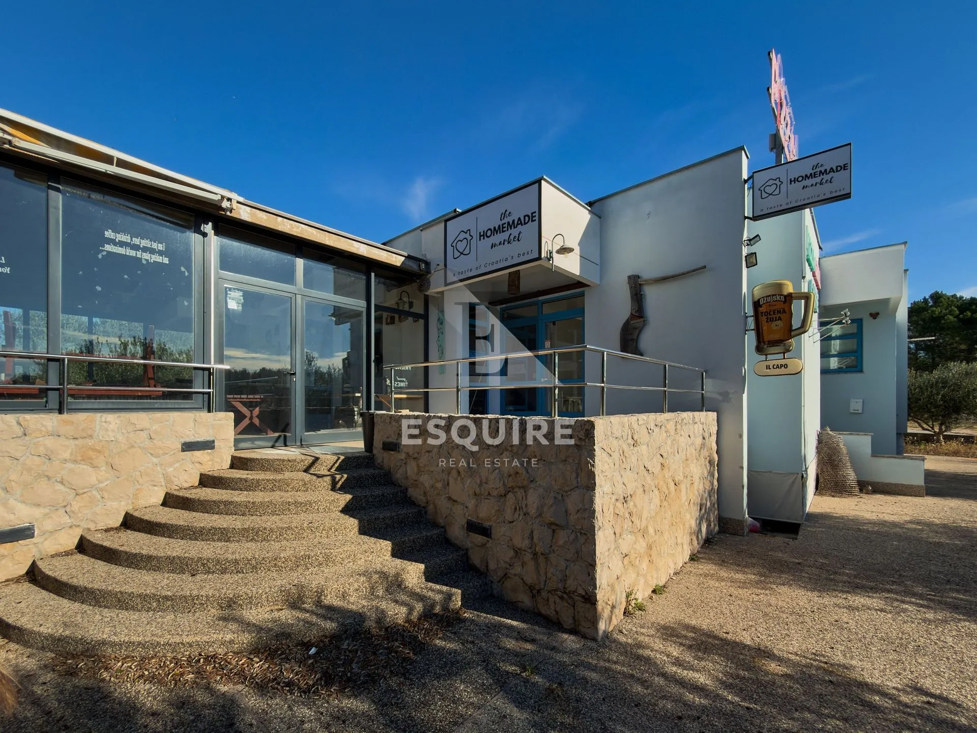 zaton - dvije poslovno stambene zgrade - 1200m2 - slika 3