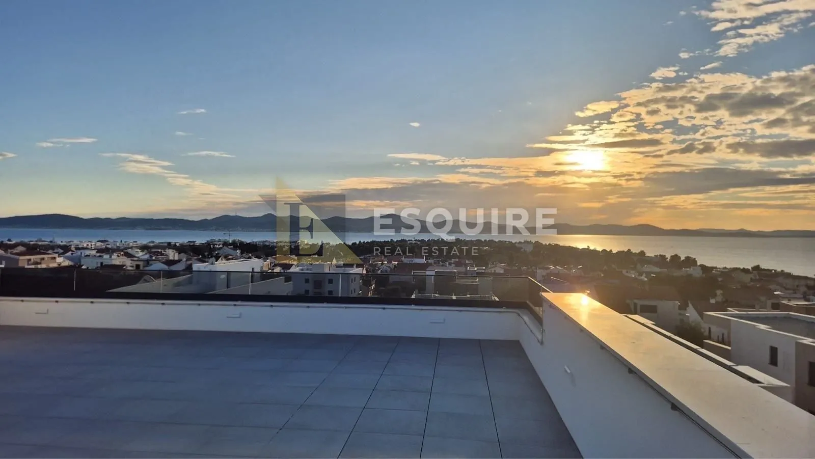 diklovac - luksuzan trosoban penthouse, garaža - 155m2 - slika 18