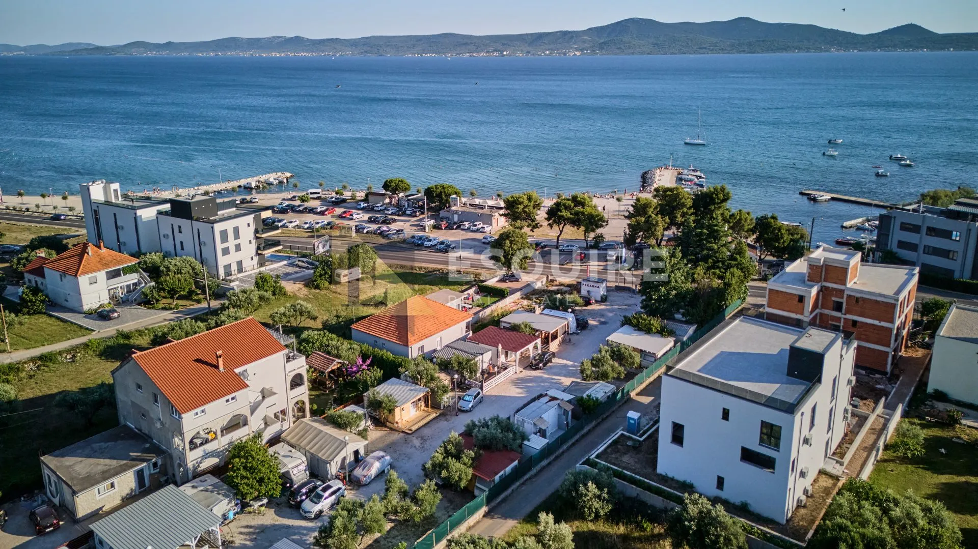 zadar - sukošan penthouse s201 prvi red do mora - 249m2 - slika 5