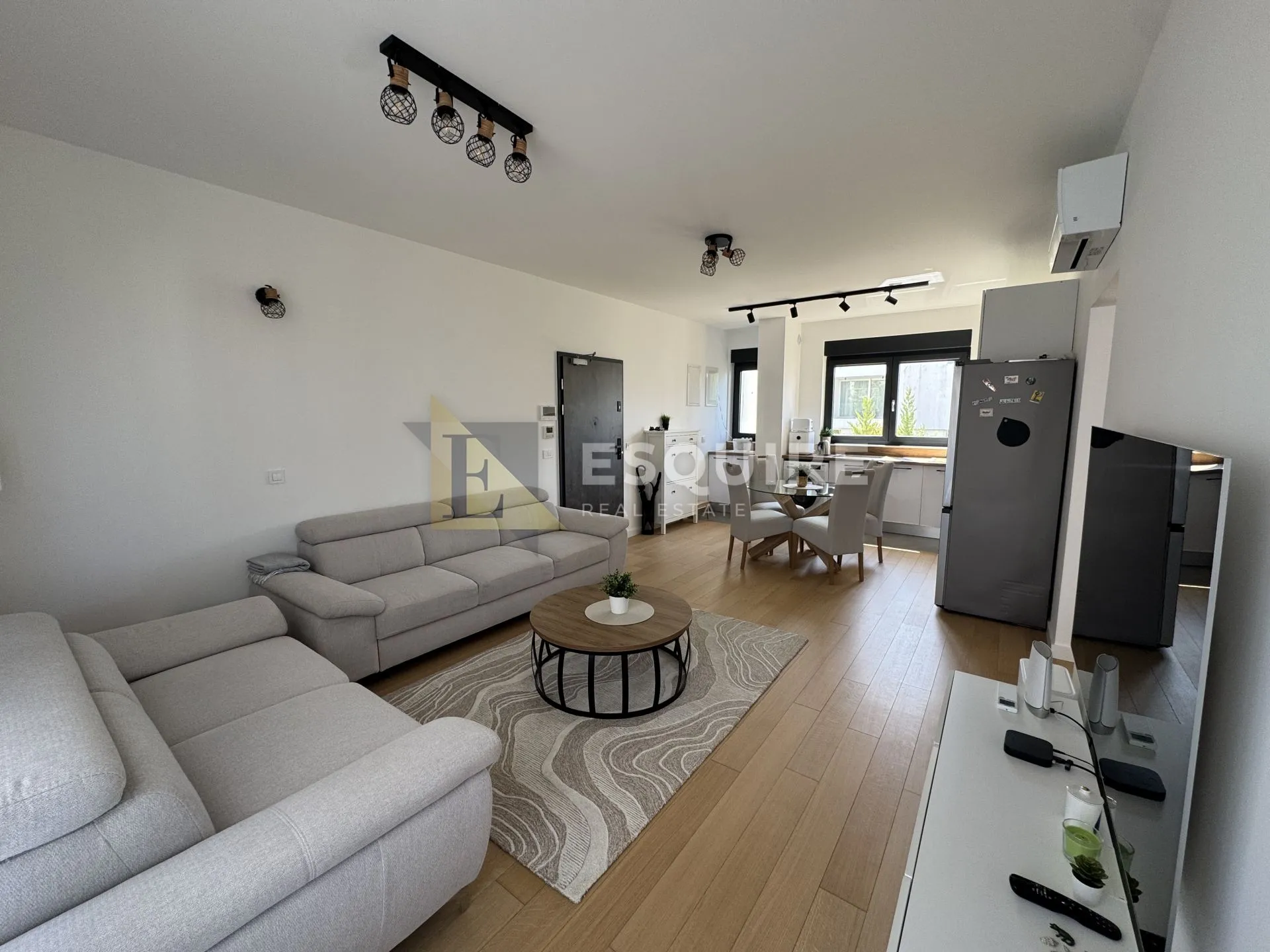 diklovac - dvosoban stan na 1. katu + garaža - 76m2 - slika 17