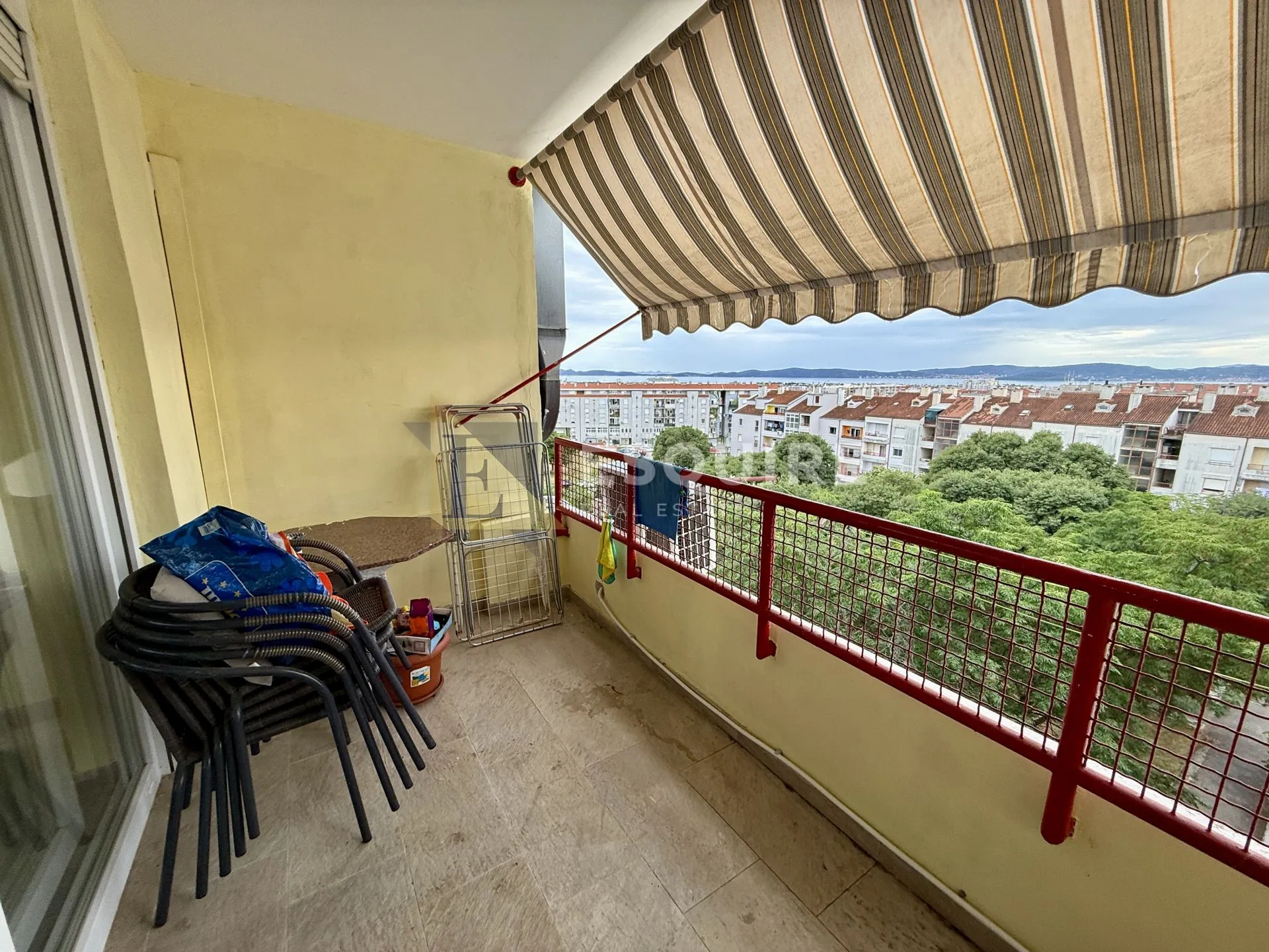 Zadar - Bili brig, namješten i opremljen trosoban stan od 92,42 m² na 4. katu/lift!!