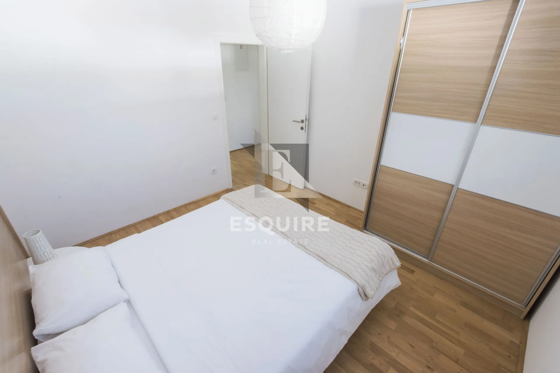 privlaka – namješten apartman u prizemlju s velikim vrtom, 90 m od mora!! - slika 12