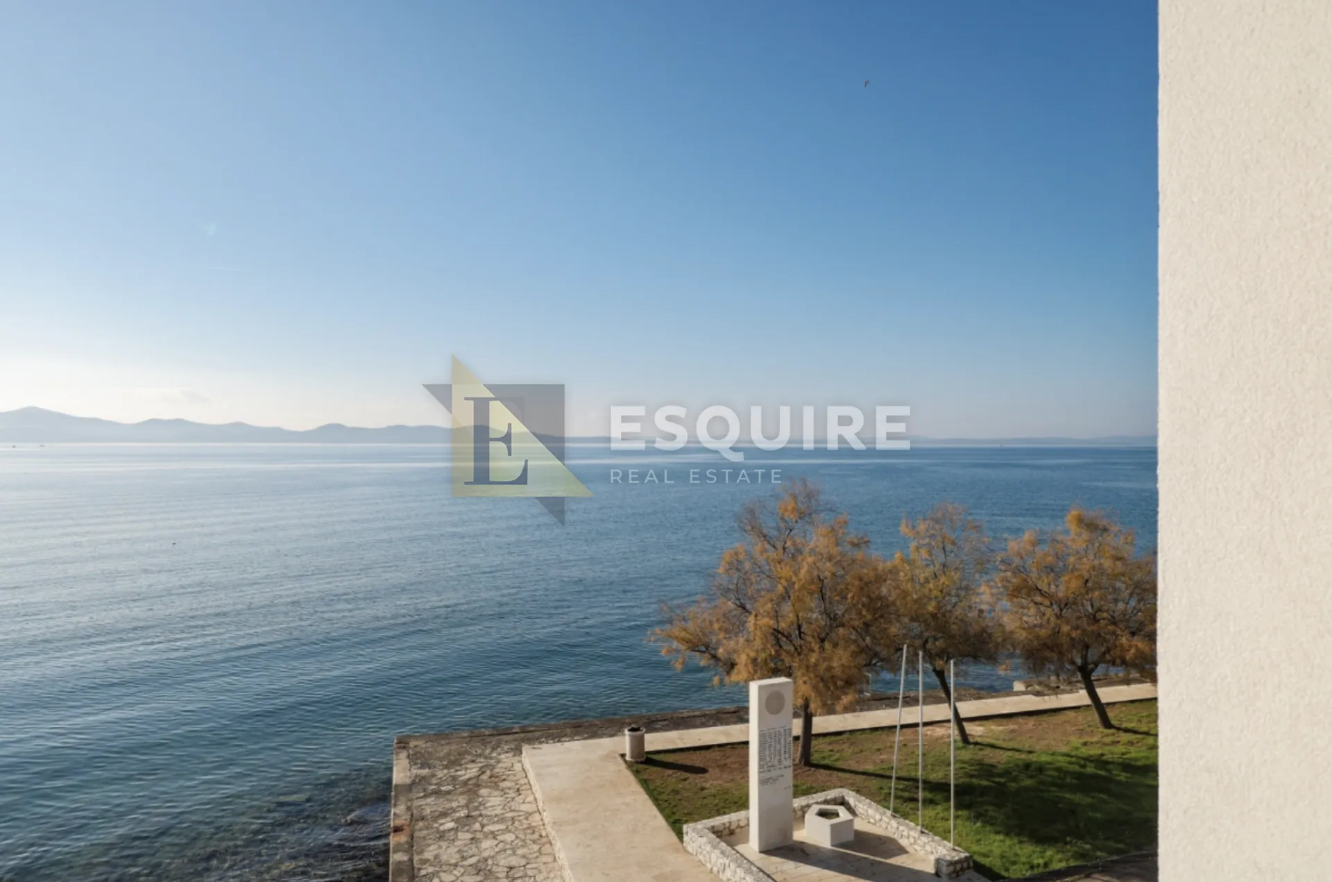 zadar - diklo - četverosobna vila 1. red do mora - 150m2 - slika 35