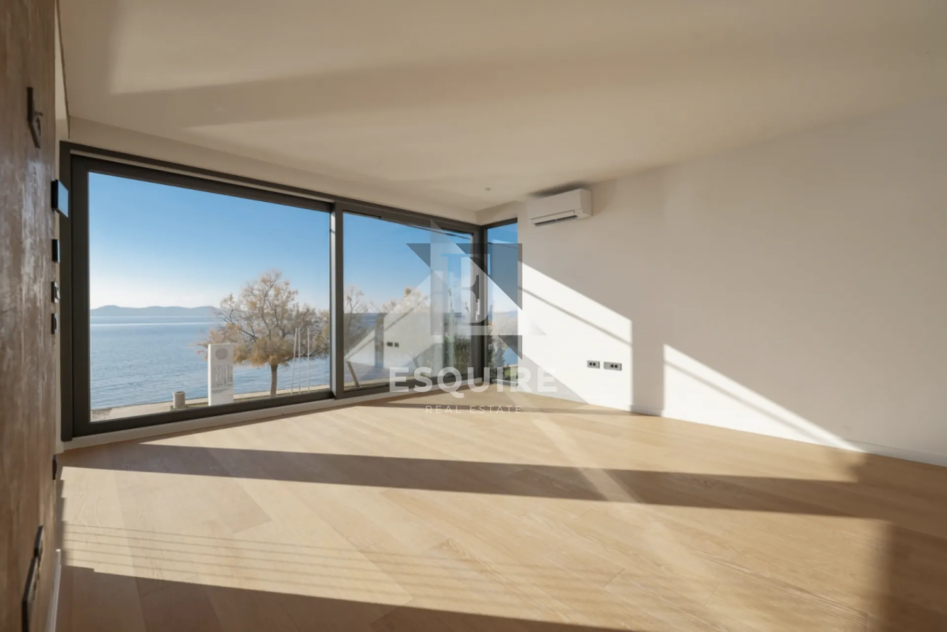 zadar - diklo - četverosobna vila 1. red do mora - 150m2 - slika 26