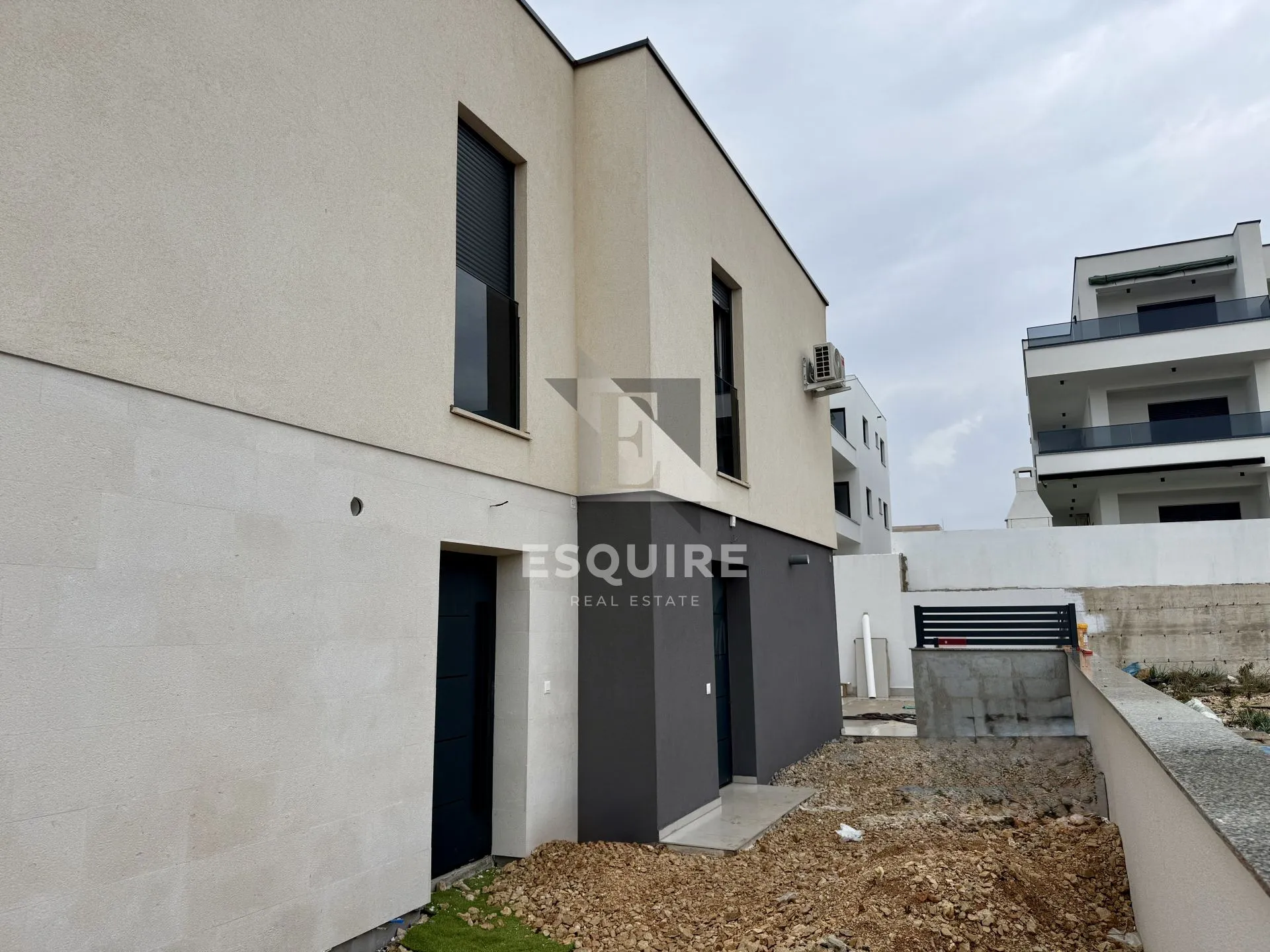 povljana - namještena duplex kuća s grijanim bazenom!! - slika 6