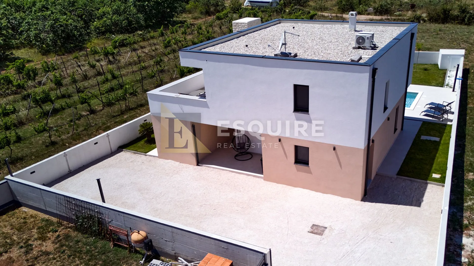 nin - žerava - moderna trosobna vila s bazenom - 188m2 - slika 7