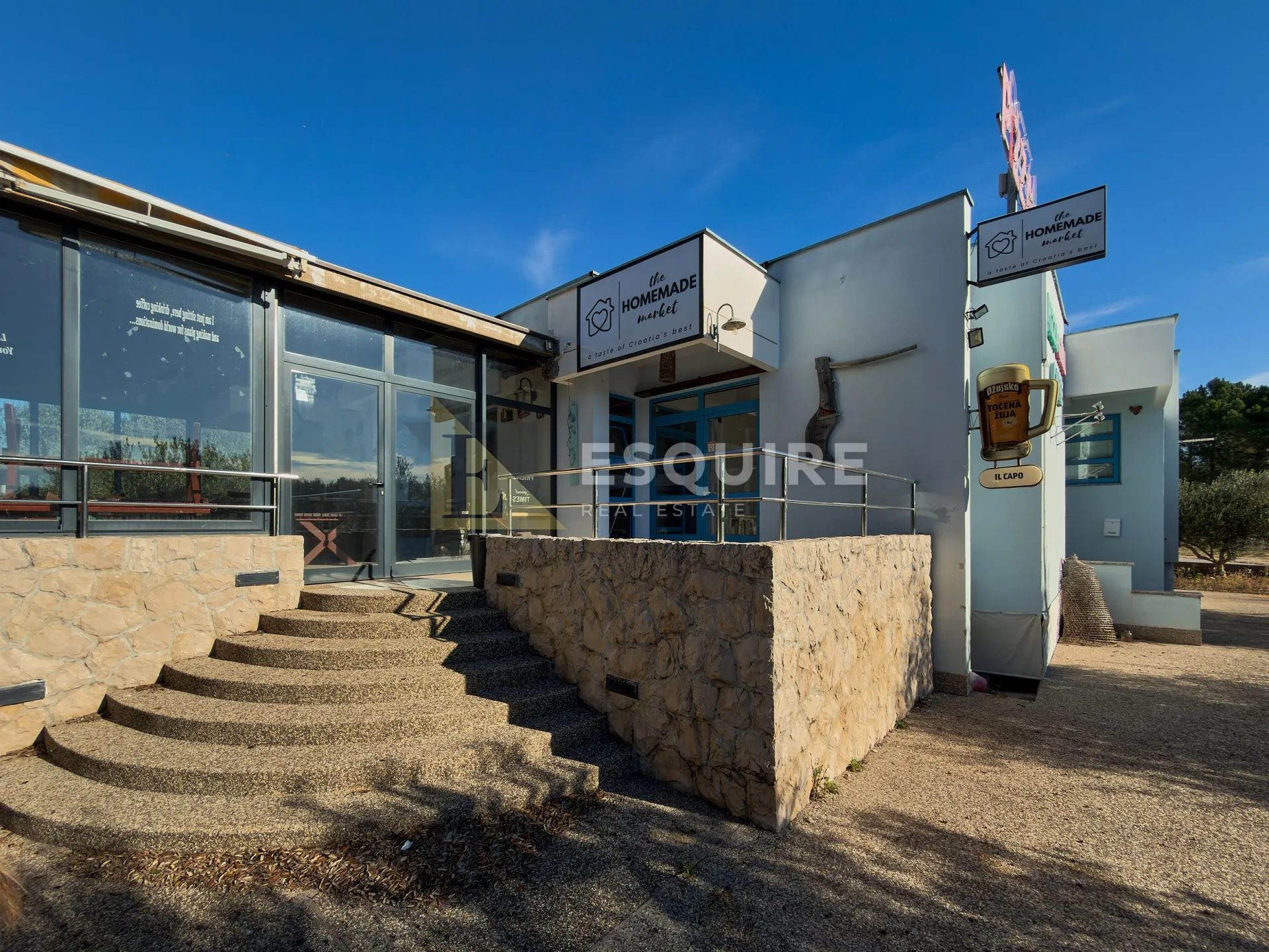 zaton - dvije poslovno stambene zgrade - 1200m2 - slika 3