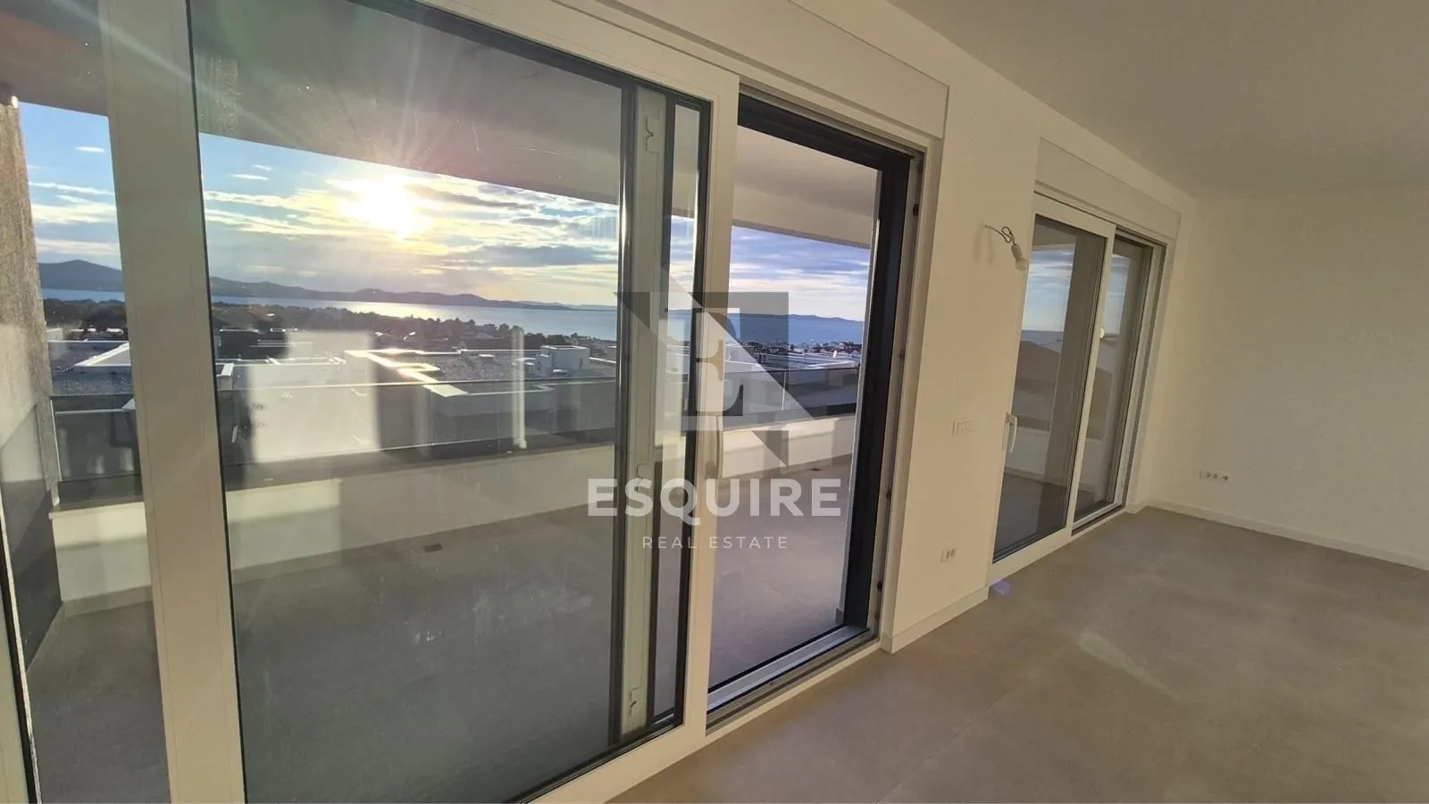 diklovac - luksuzan trosoban penthouse, garaža - 155m2 - slika 7