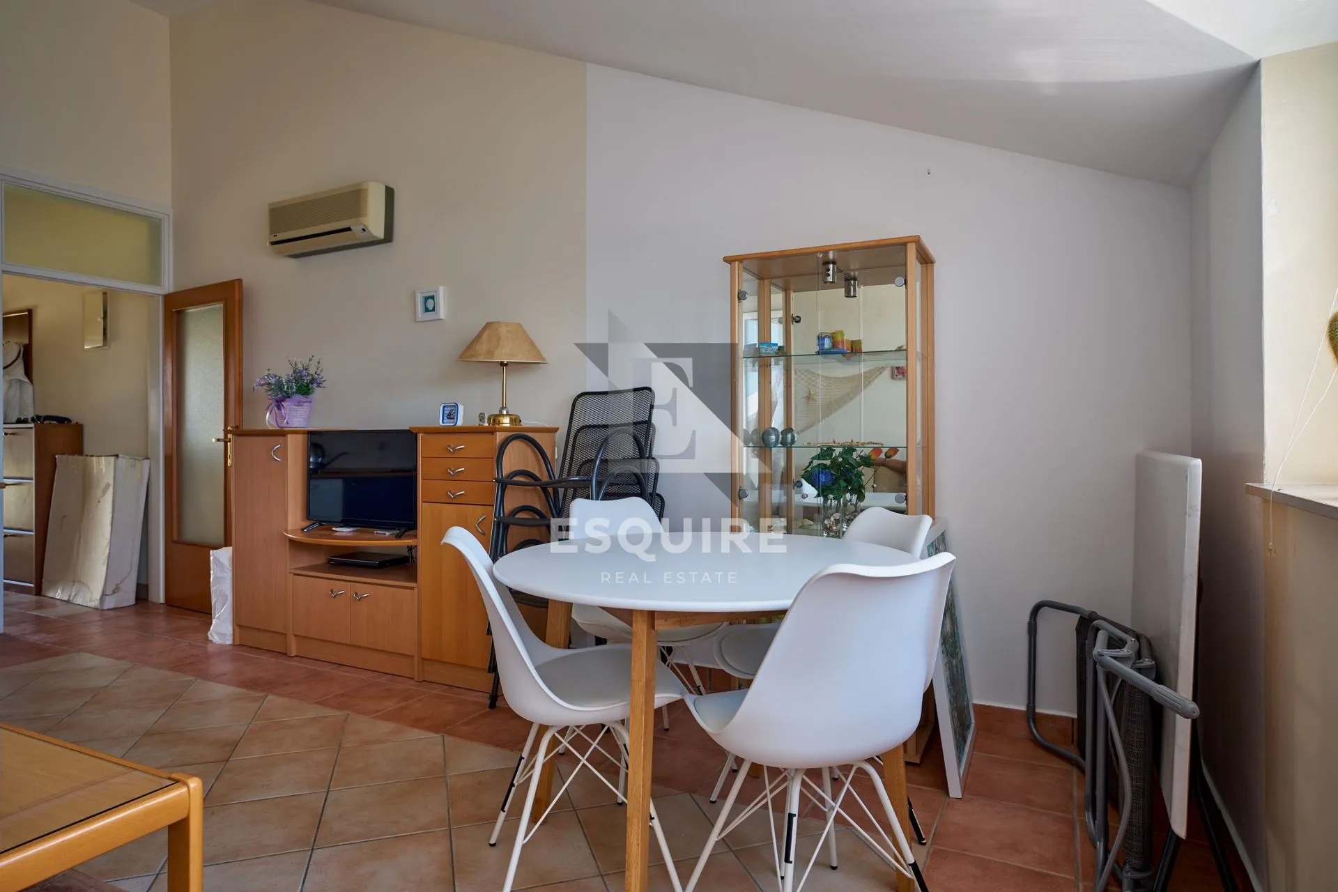 turanj - jednosoban apartman 1. red do mora - 45m2 - slika 2