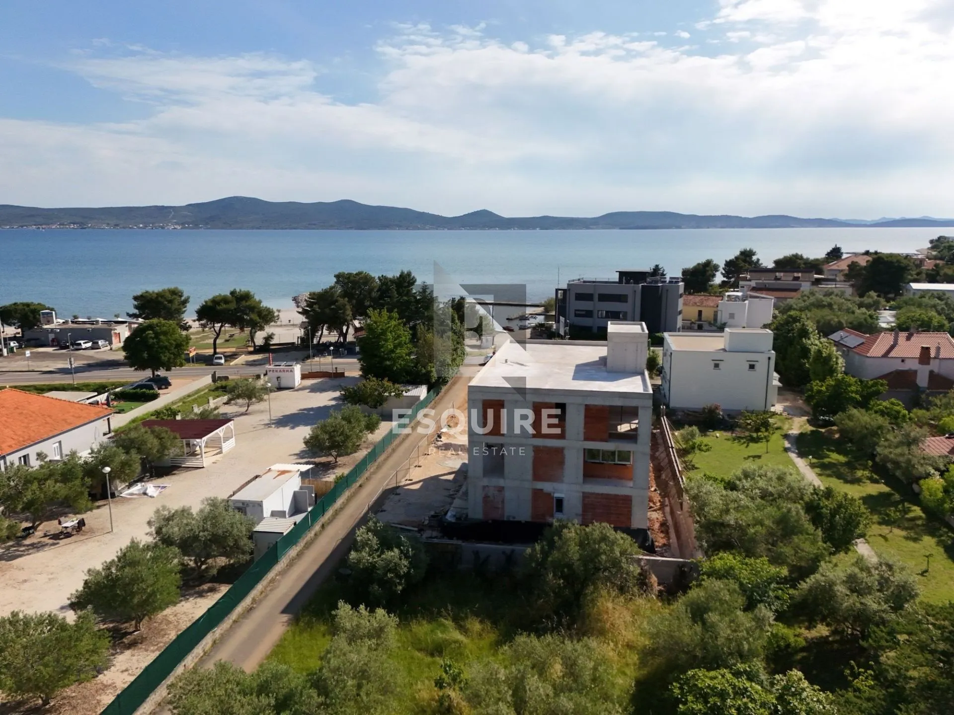 zadar - sukošan penthouse s201 prvi red do mora - 249m2 - slika 31