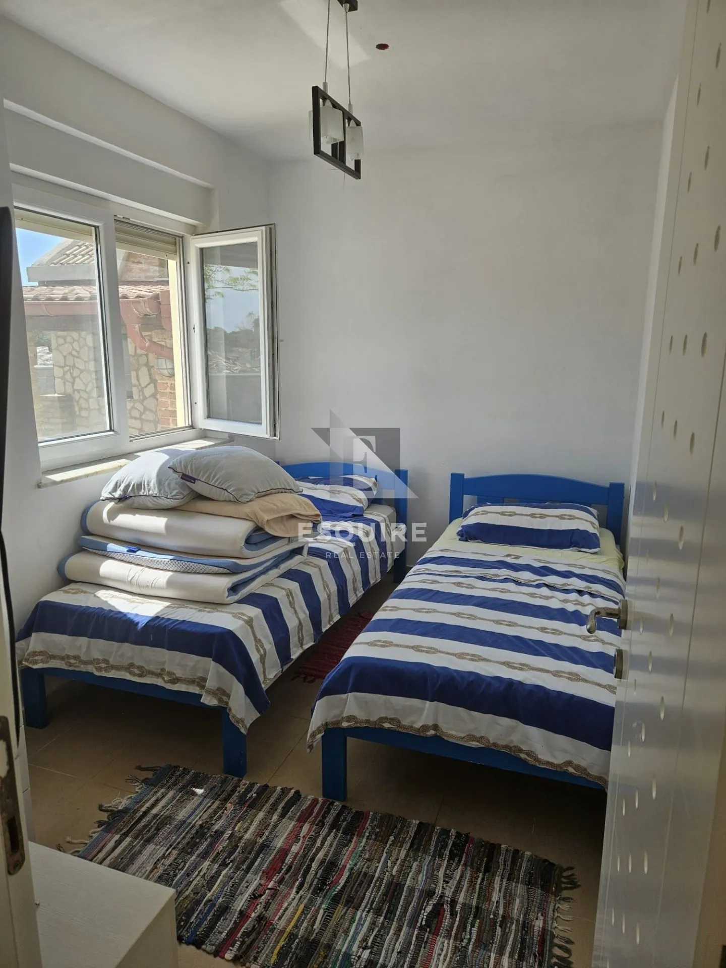 pag - košljun dvosobni dvoetažni stan s bazenom - 99m2 - slika 13