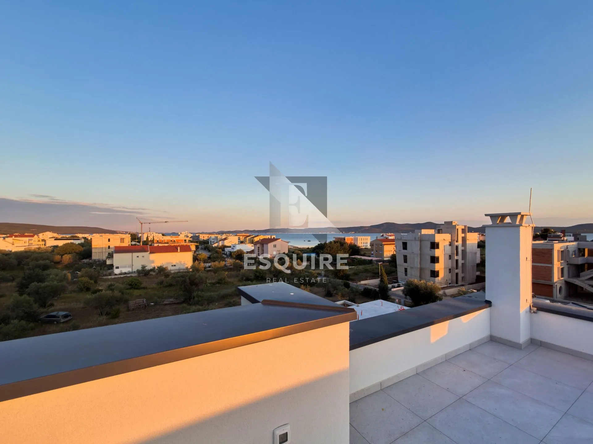 sukošan - dvosoban penthouse s5, izlaz iz stana na krovnu terasu - 92m2! - slika 16