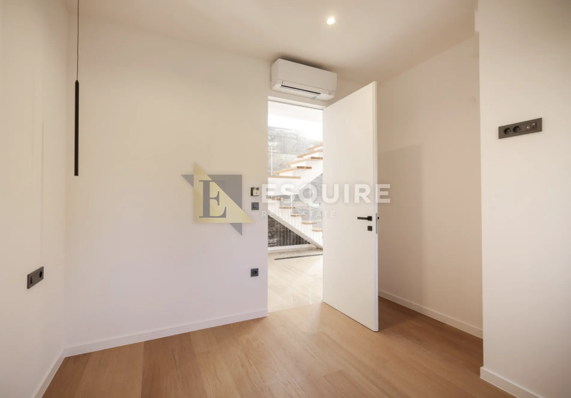 zadar - diklo - četverosobna vila 1. red do mora - 150m2 - slika 32